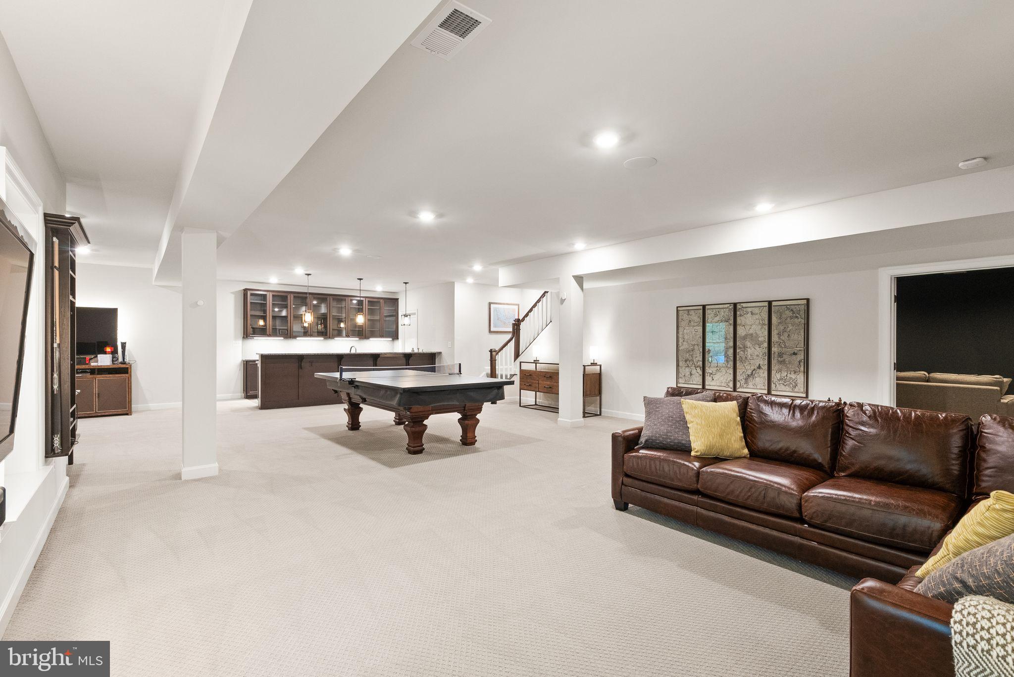 GREENS SOUTH AT WILLOWSF - Residential