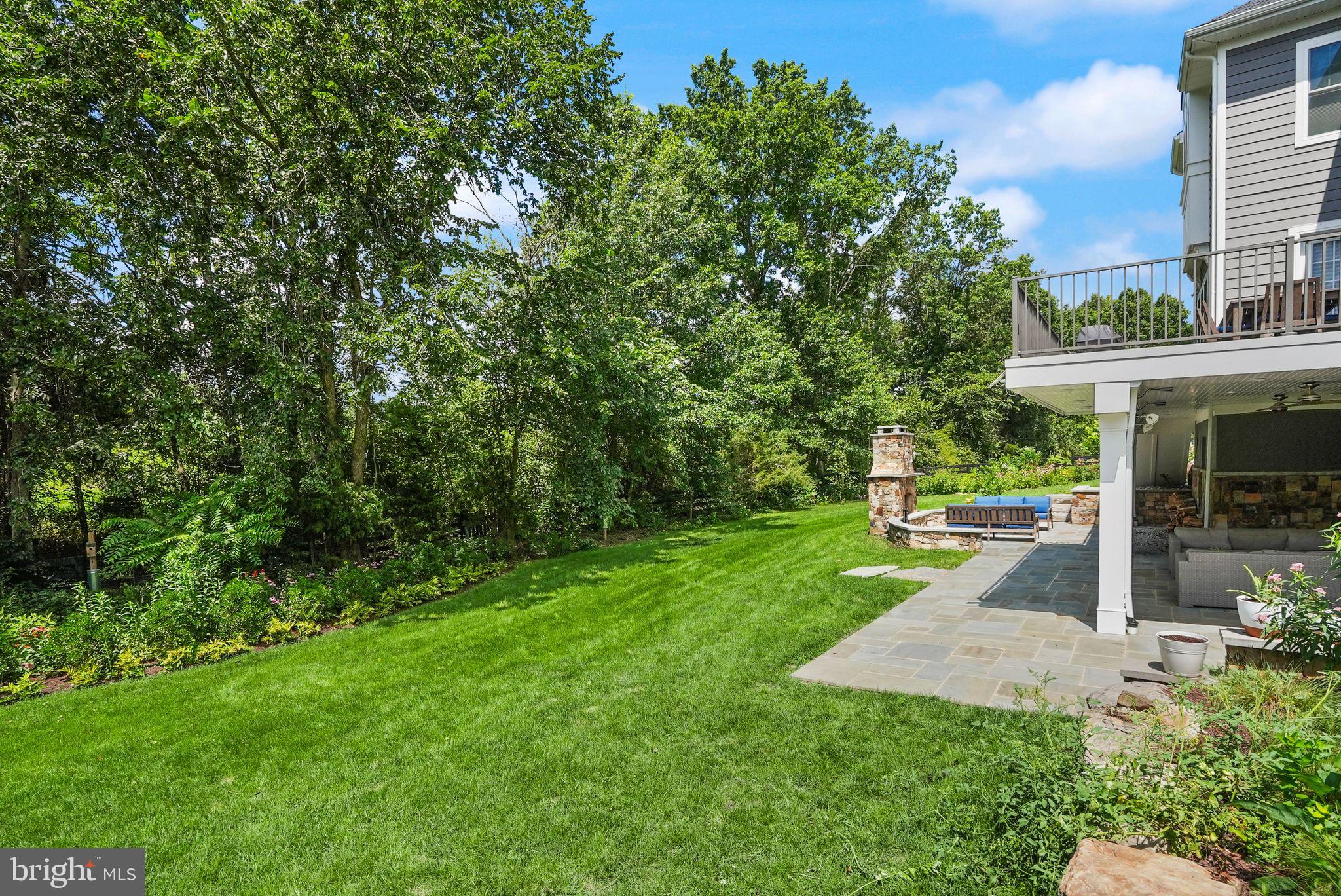 25613 WYNDHAM POINT COURT