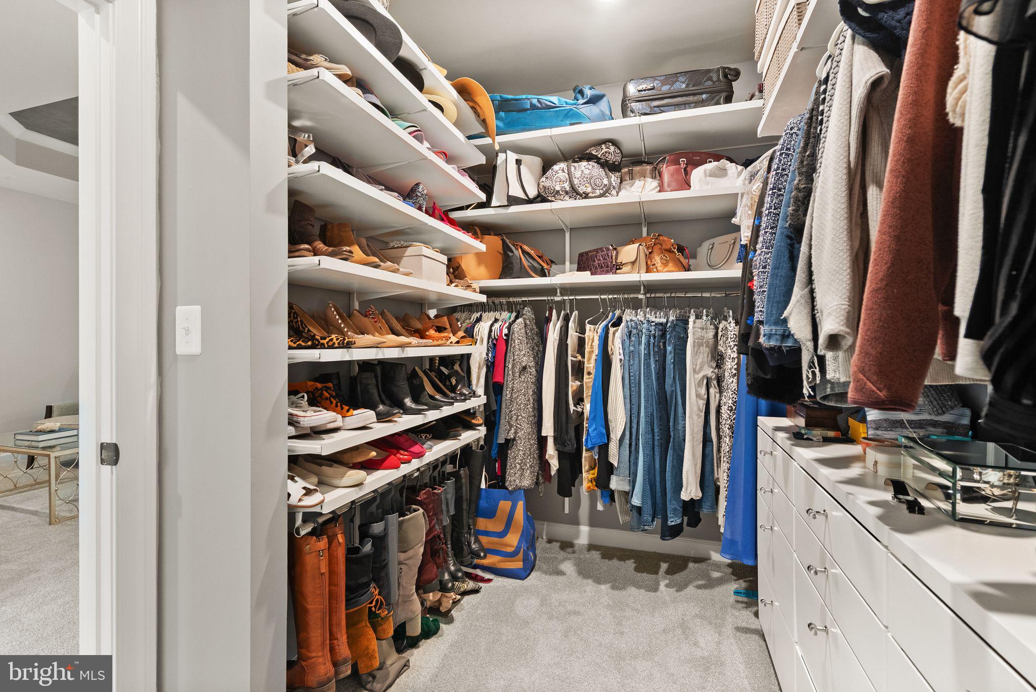 GREENS SOUTH AT WILLOWSF - Residential