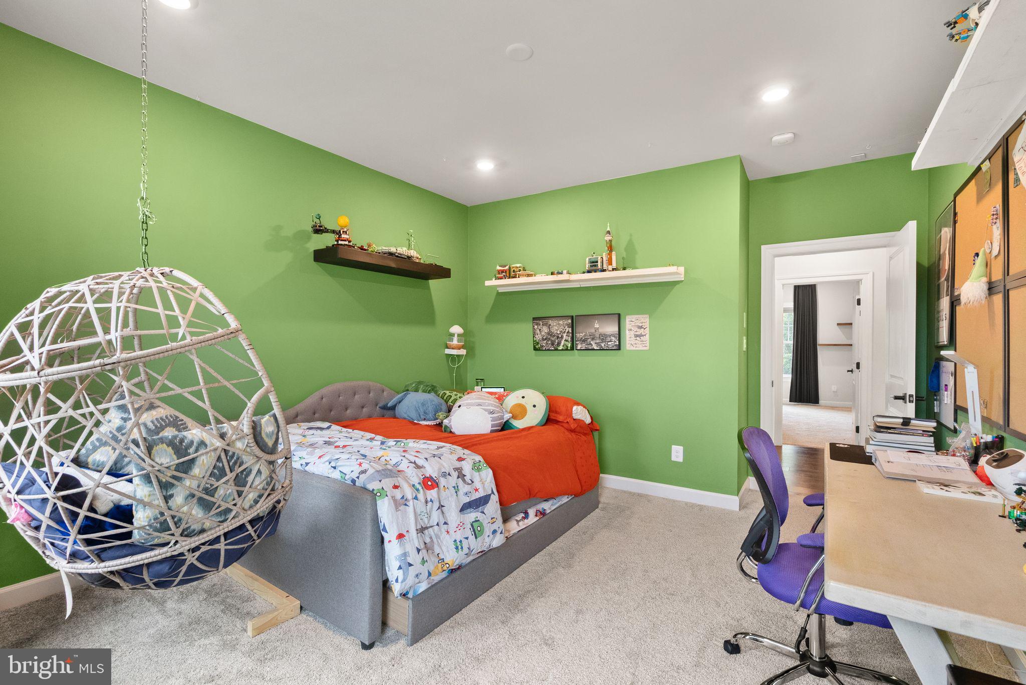 GREENS SOUTH AT WILLOWSF - Residential