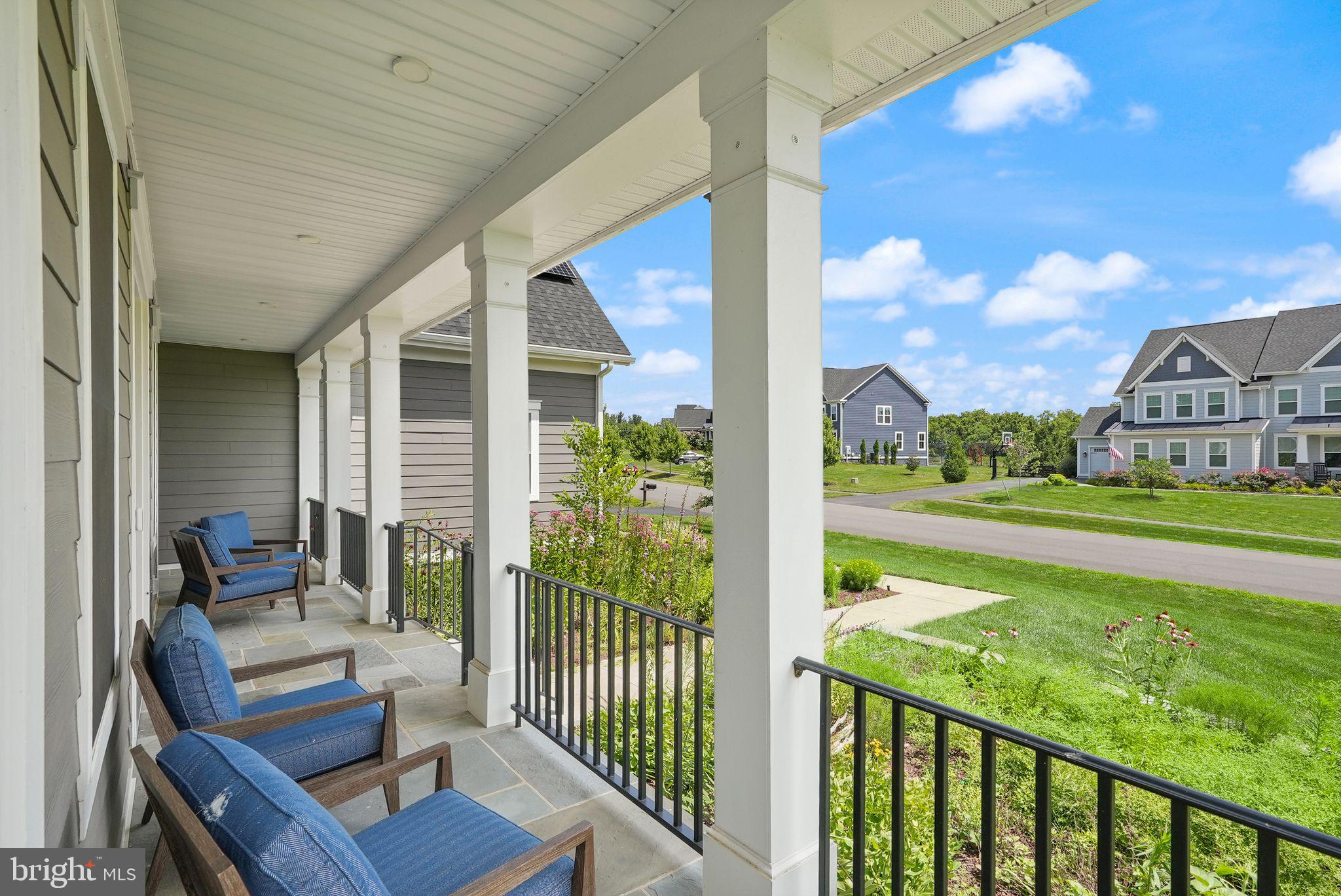 GREENS SOUTH AT WILLOWSF - Residential