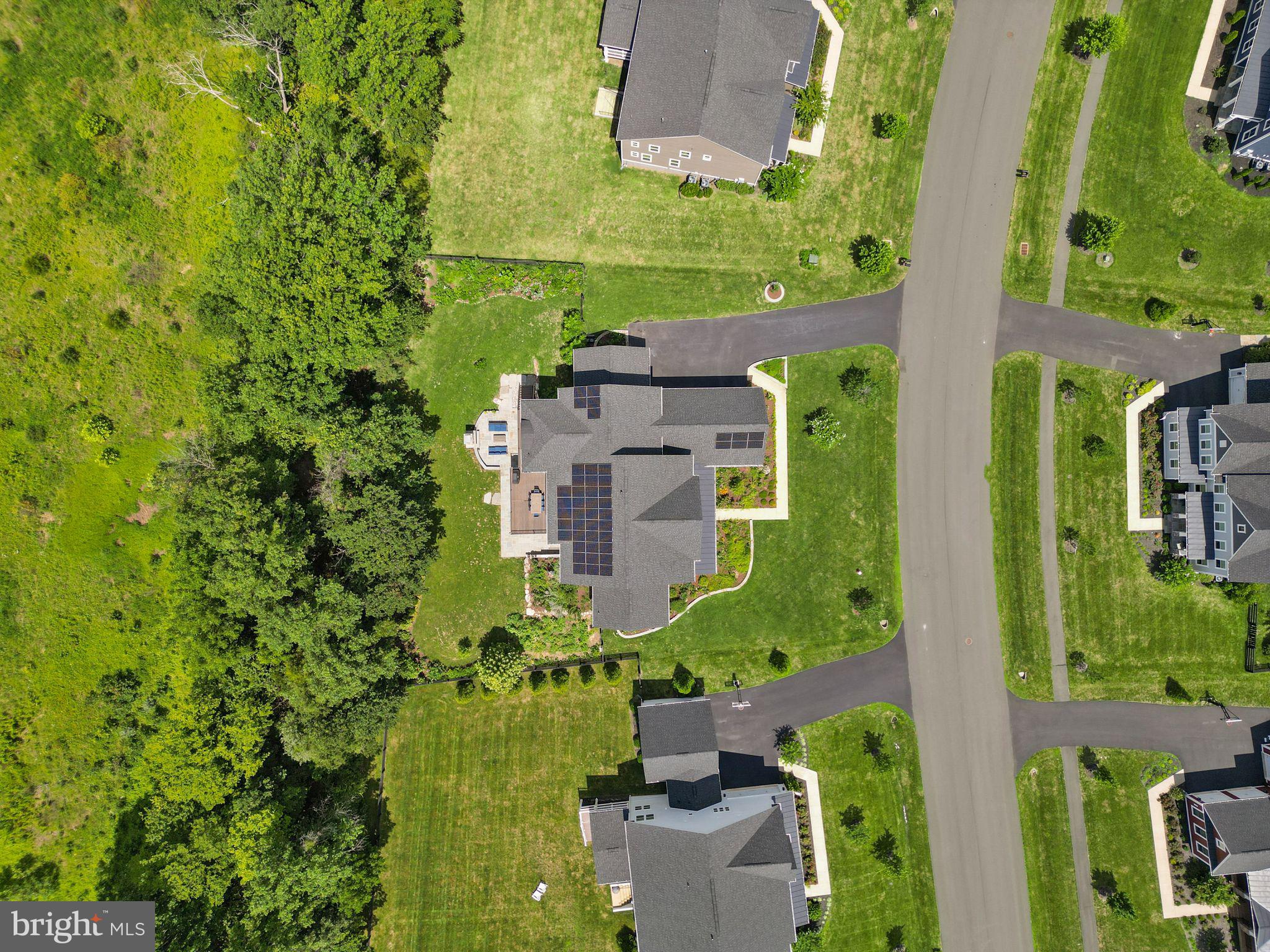 GREENS SOUTH AT WILLOWSF - Residential