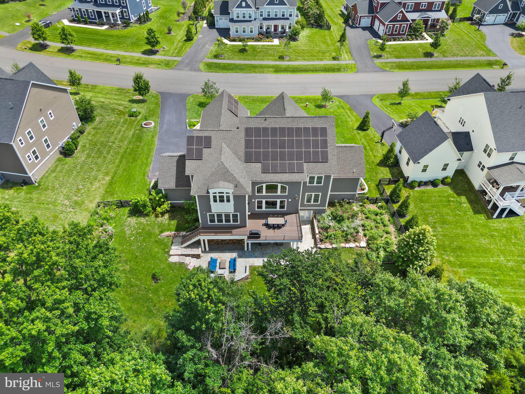 GREENS SOUTH AT WILLOWSF - Residential