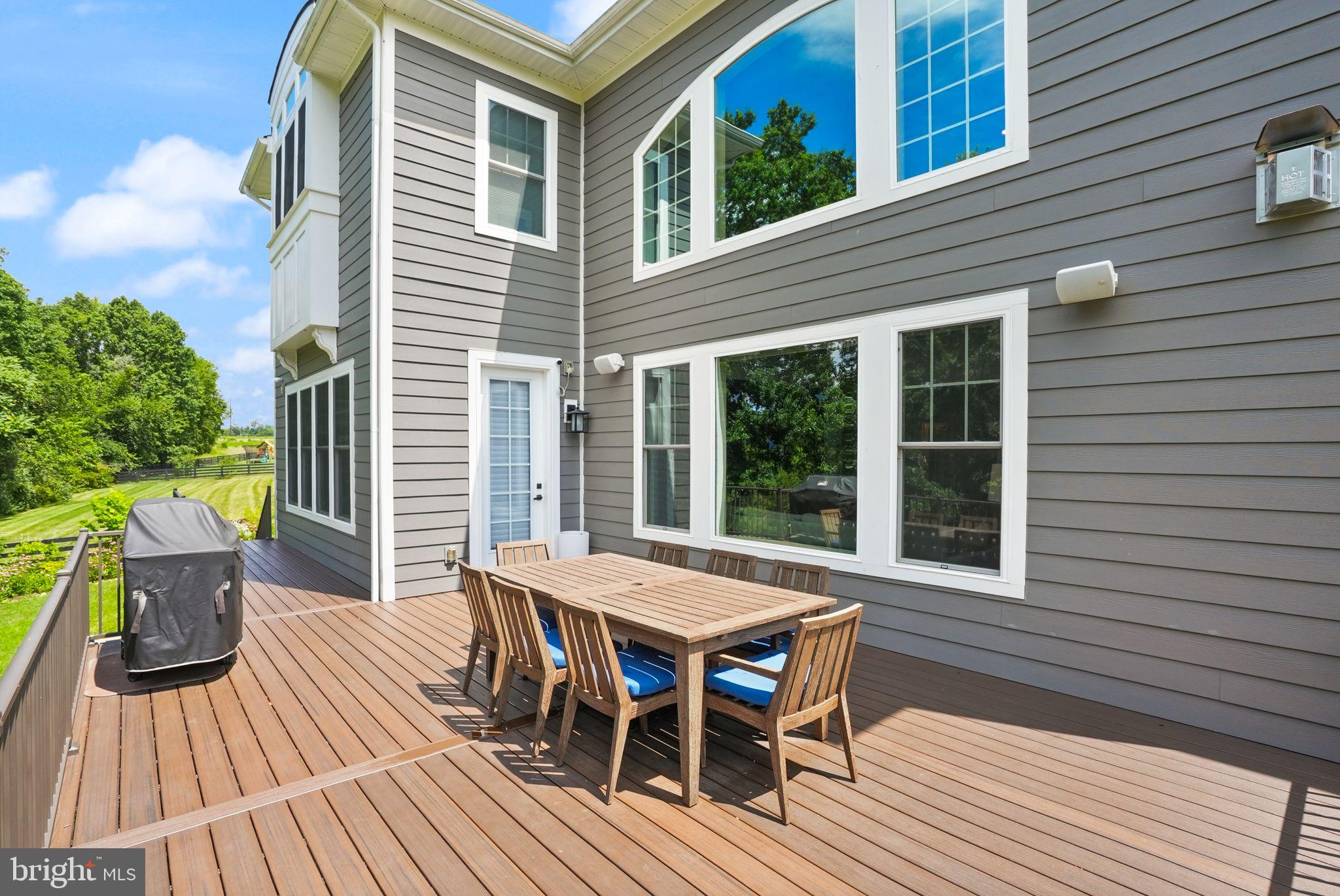 GREENS SOUTH AT WILLOWSF - Residential