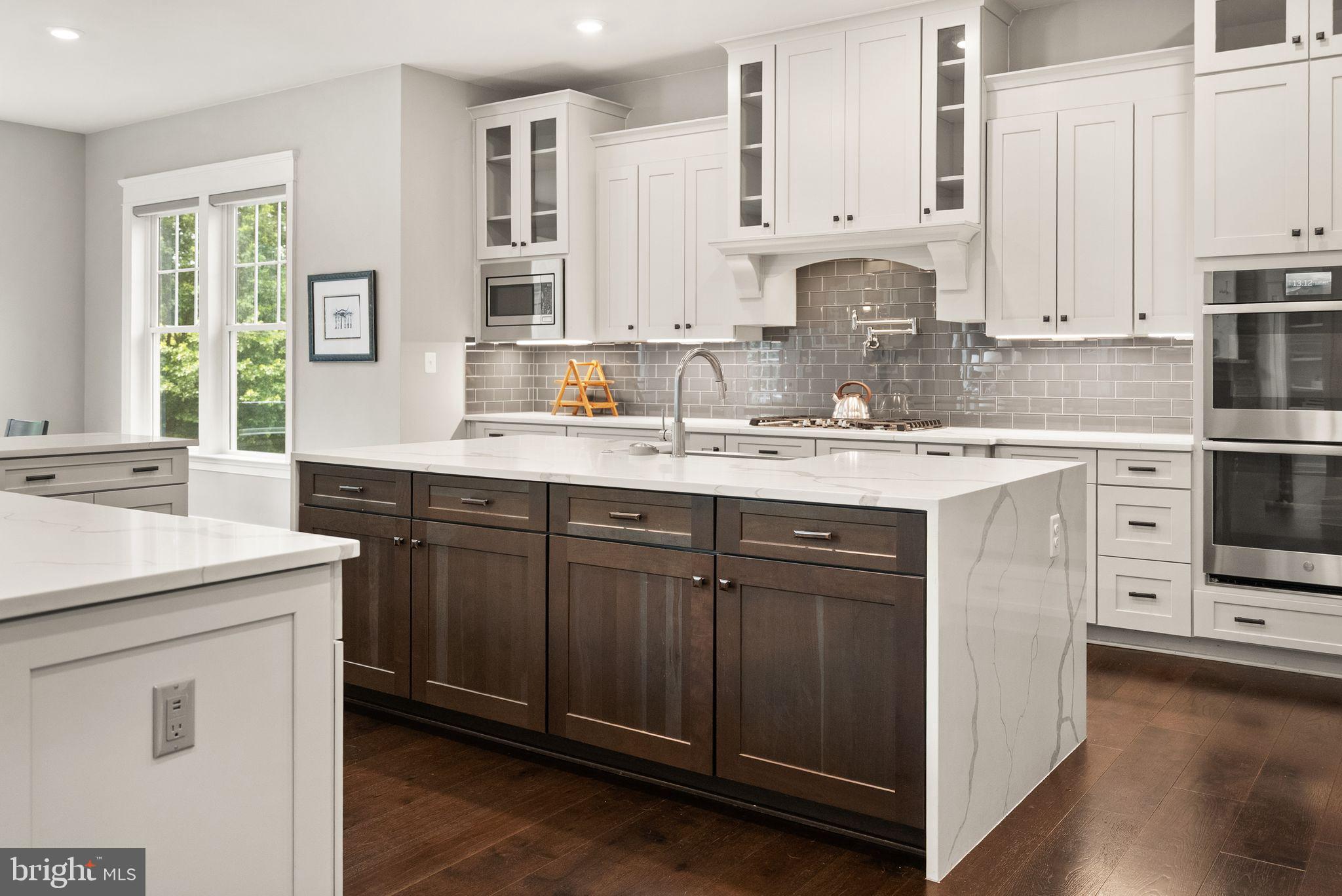 GREENS SOUTH AT WILLOWSF - Residential