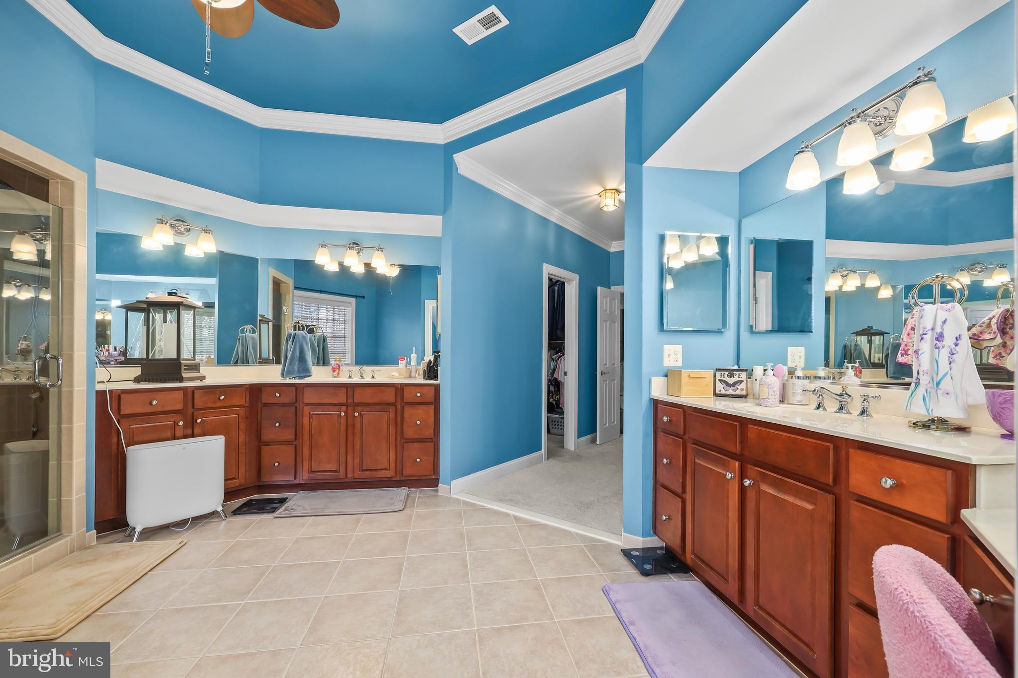 RIVER BEND - Residential