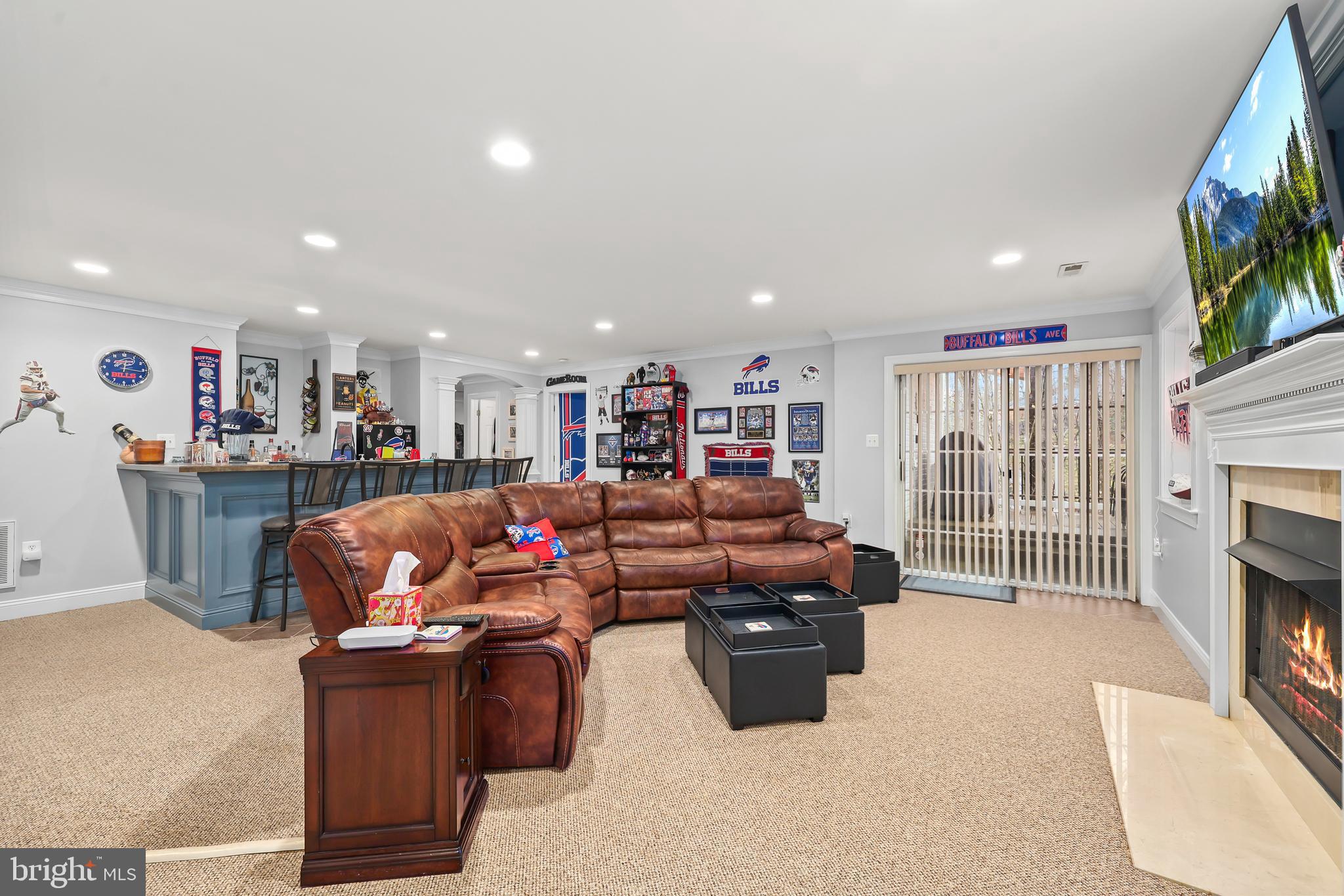 RIVER BEND - Residential