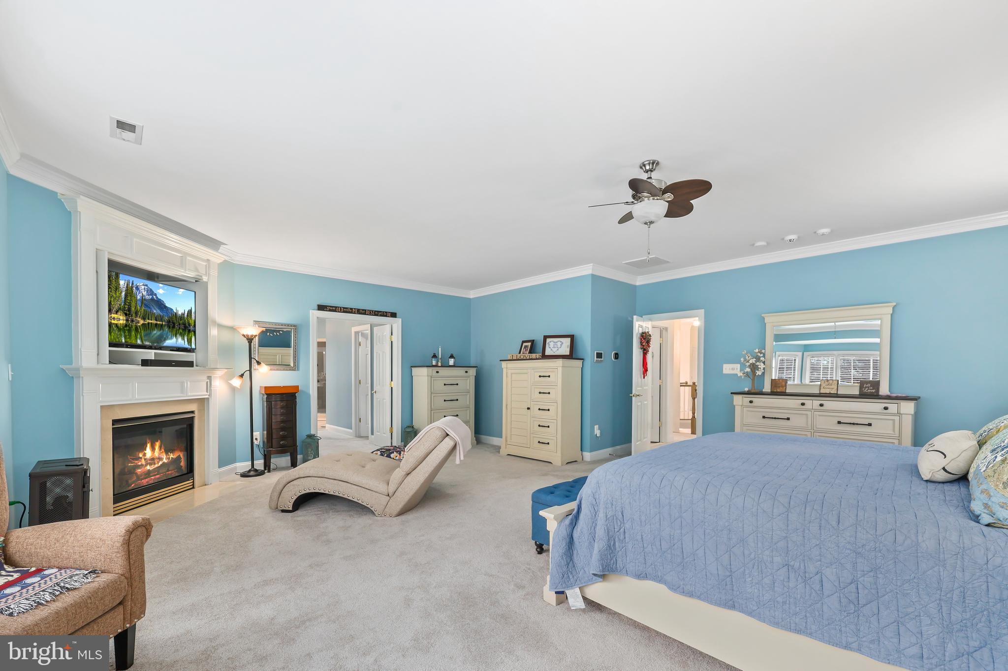 RIVER BEND - Residential