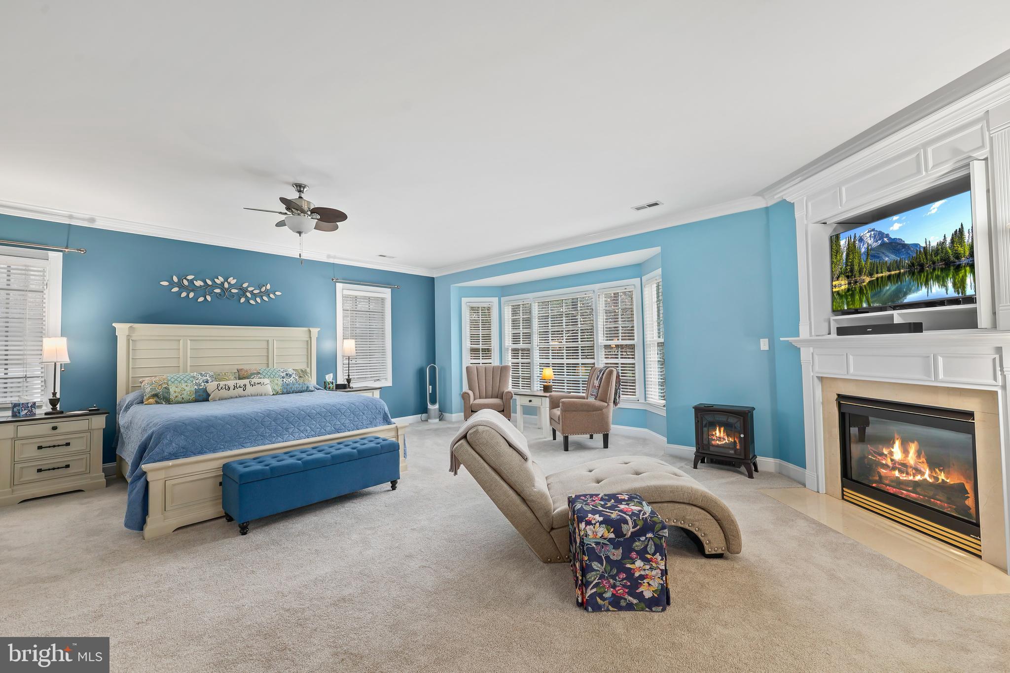 RIVER BEND - Residential