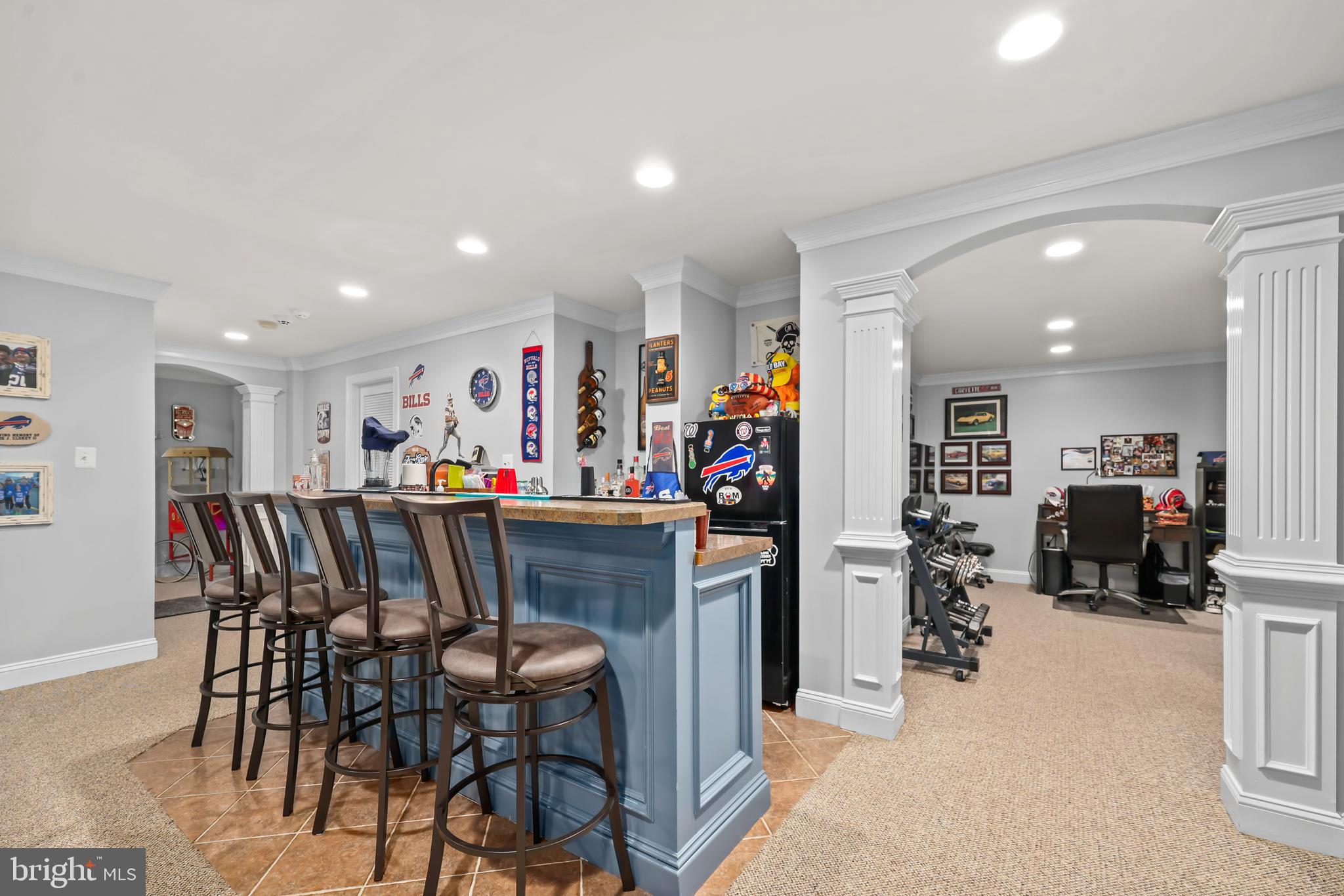 RIVER BEND - Residential