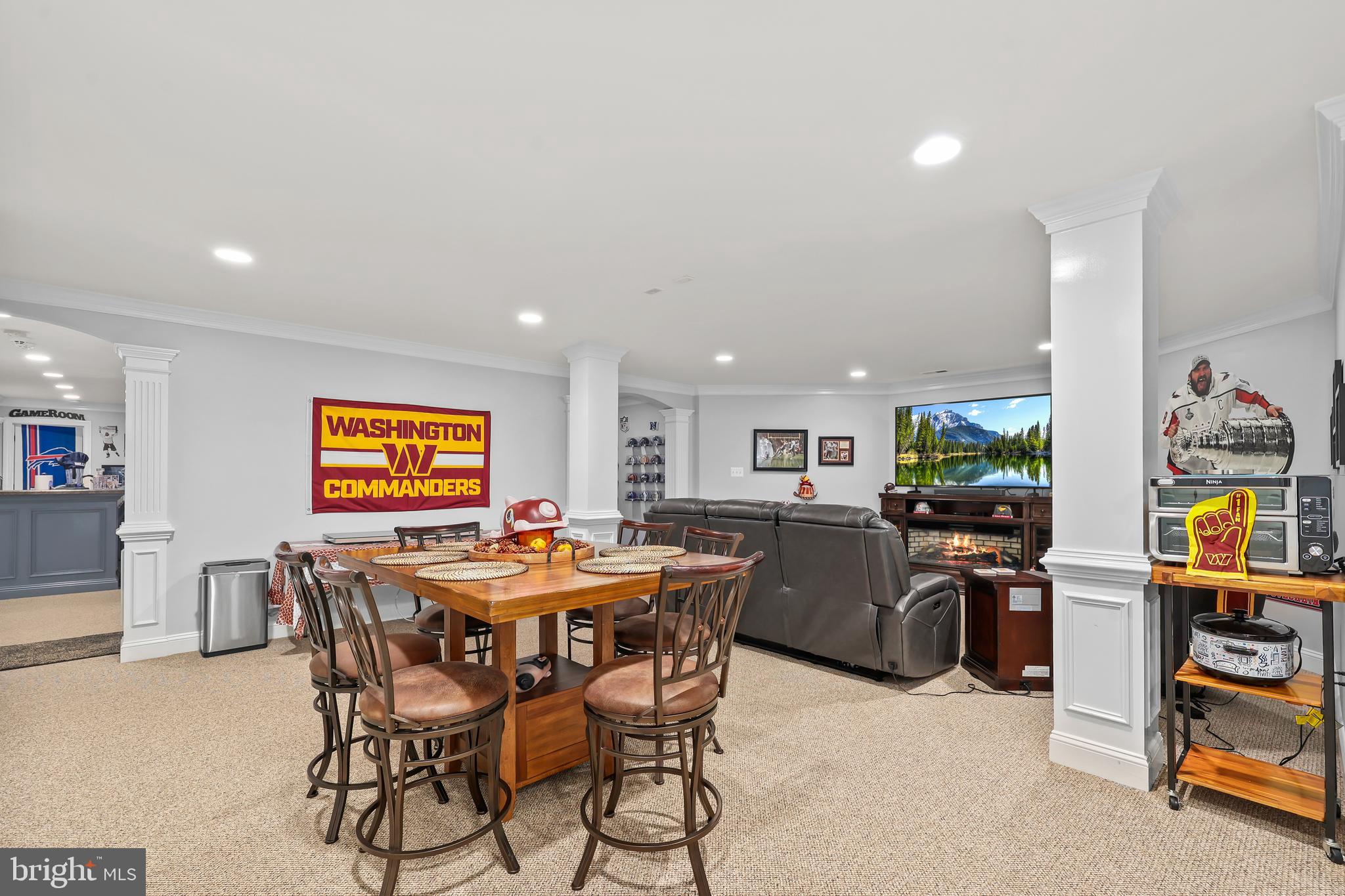 RIVER BEND - Residential