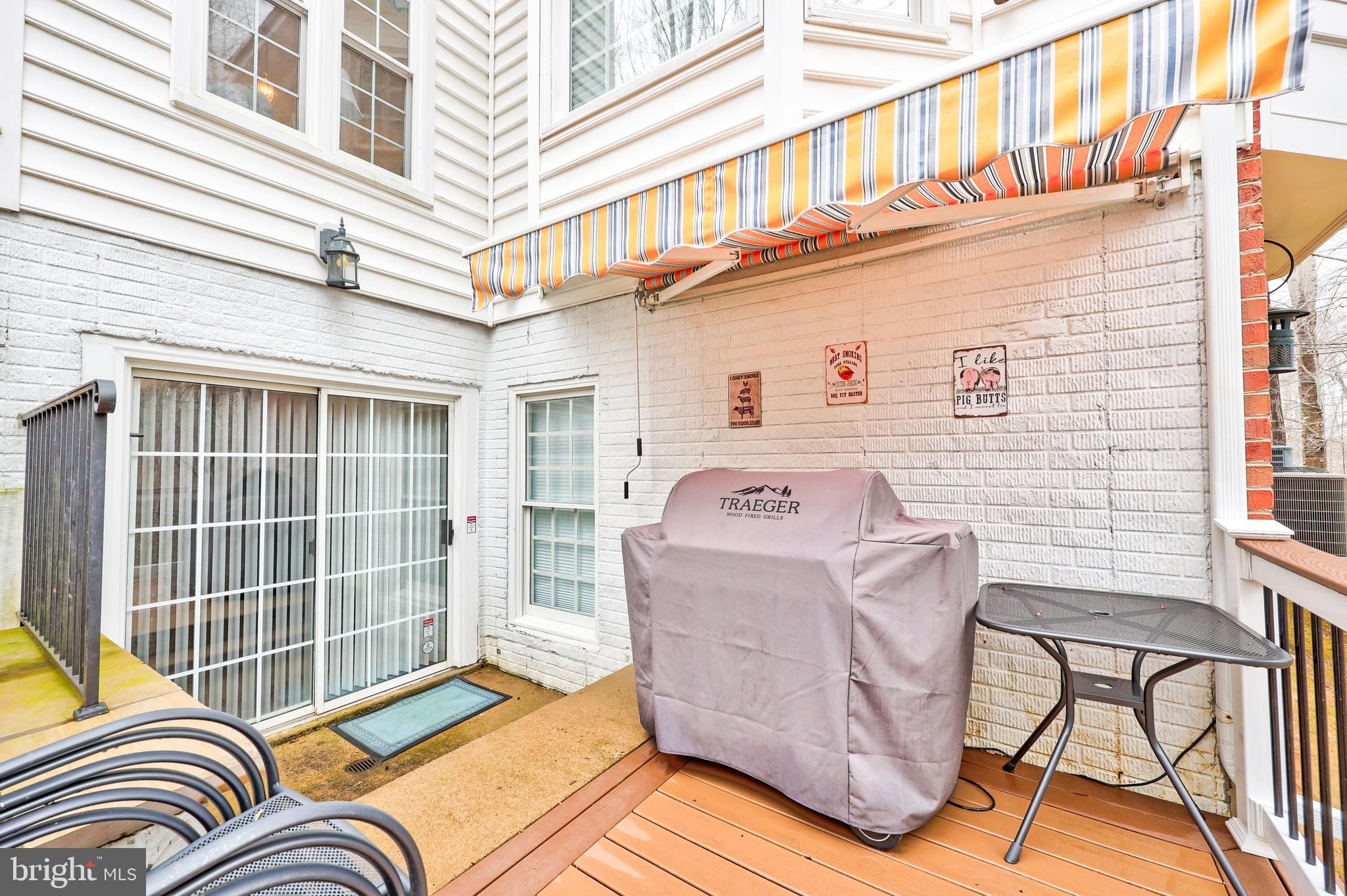 RIVER BEND - Residential