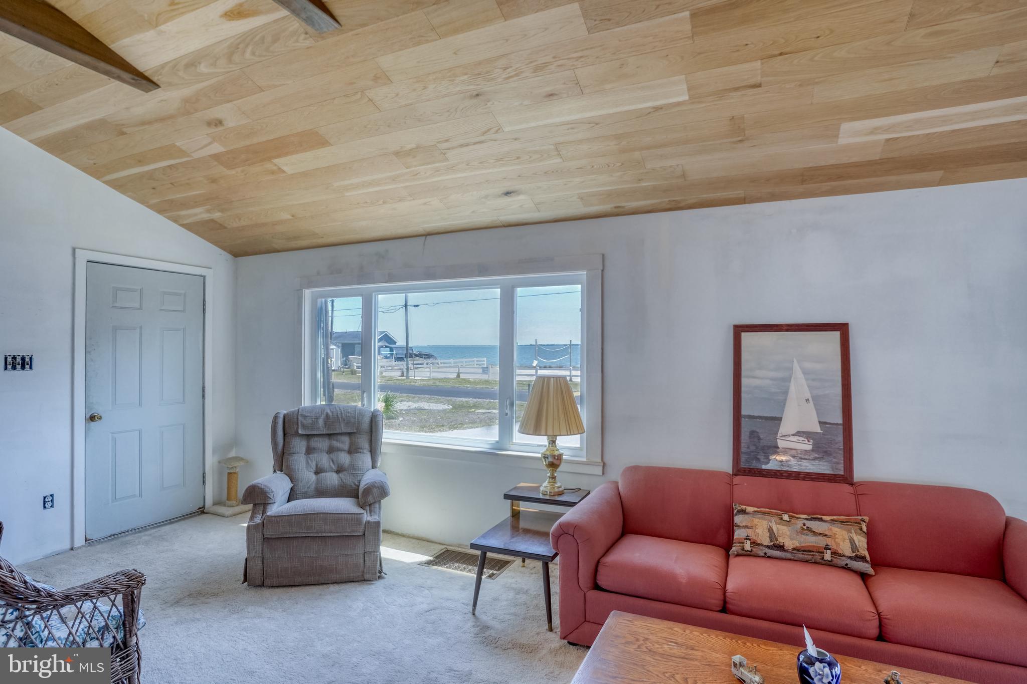 WHITE HOUSE BEACH - Residential