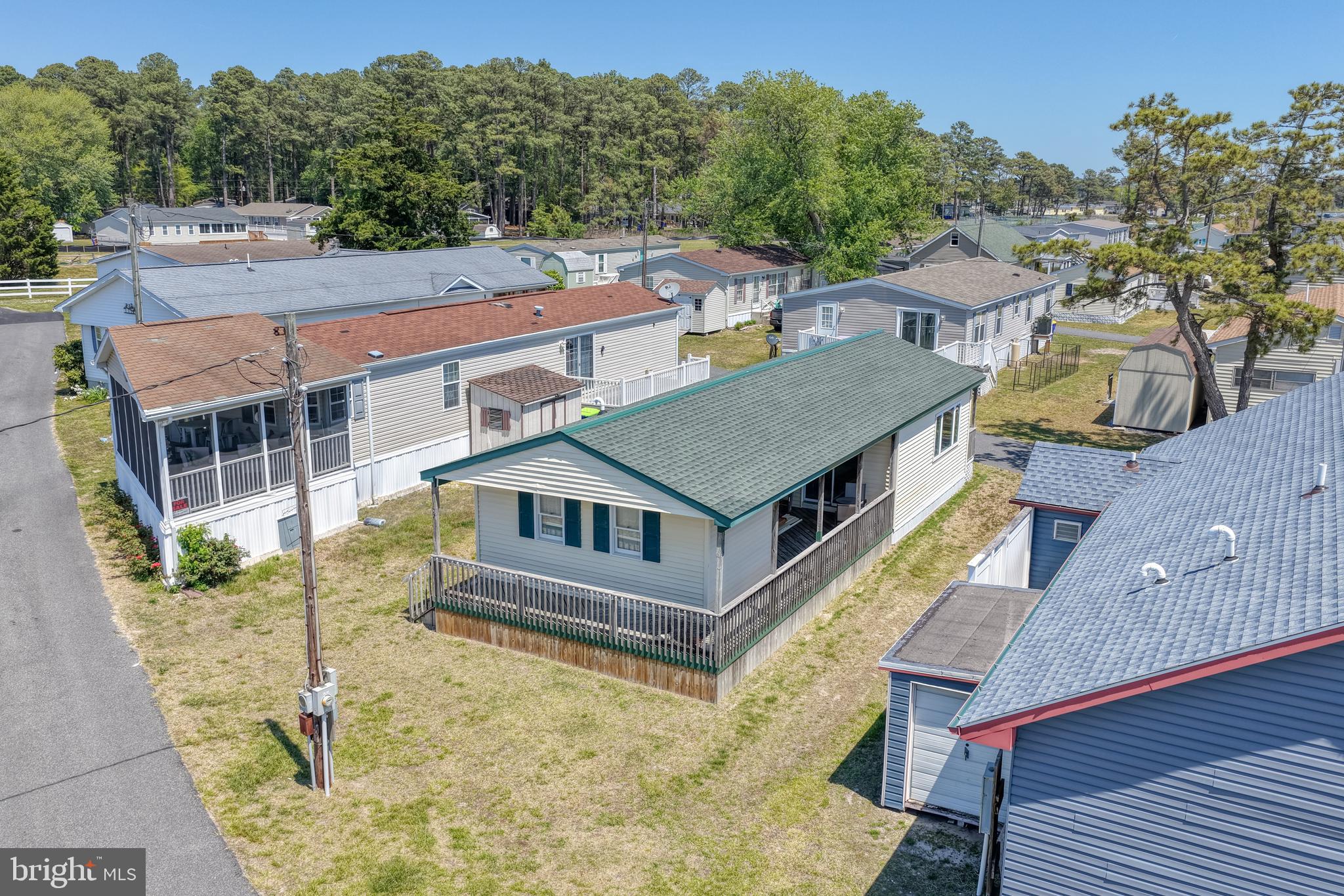 WHITE HOUSE BEACH - Residential