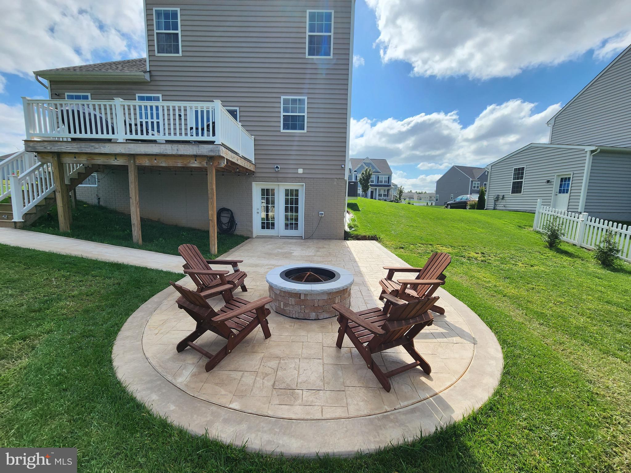 WESTFIELDS - Residential