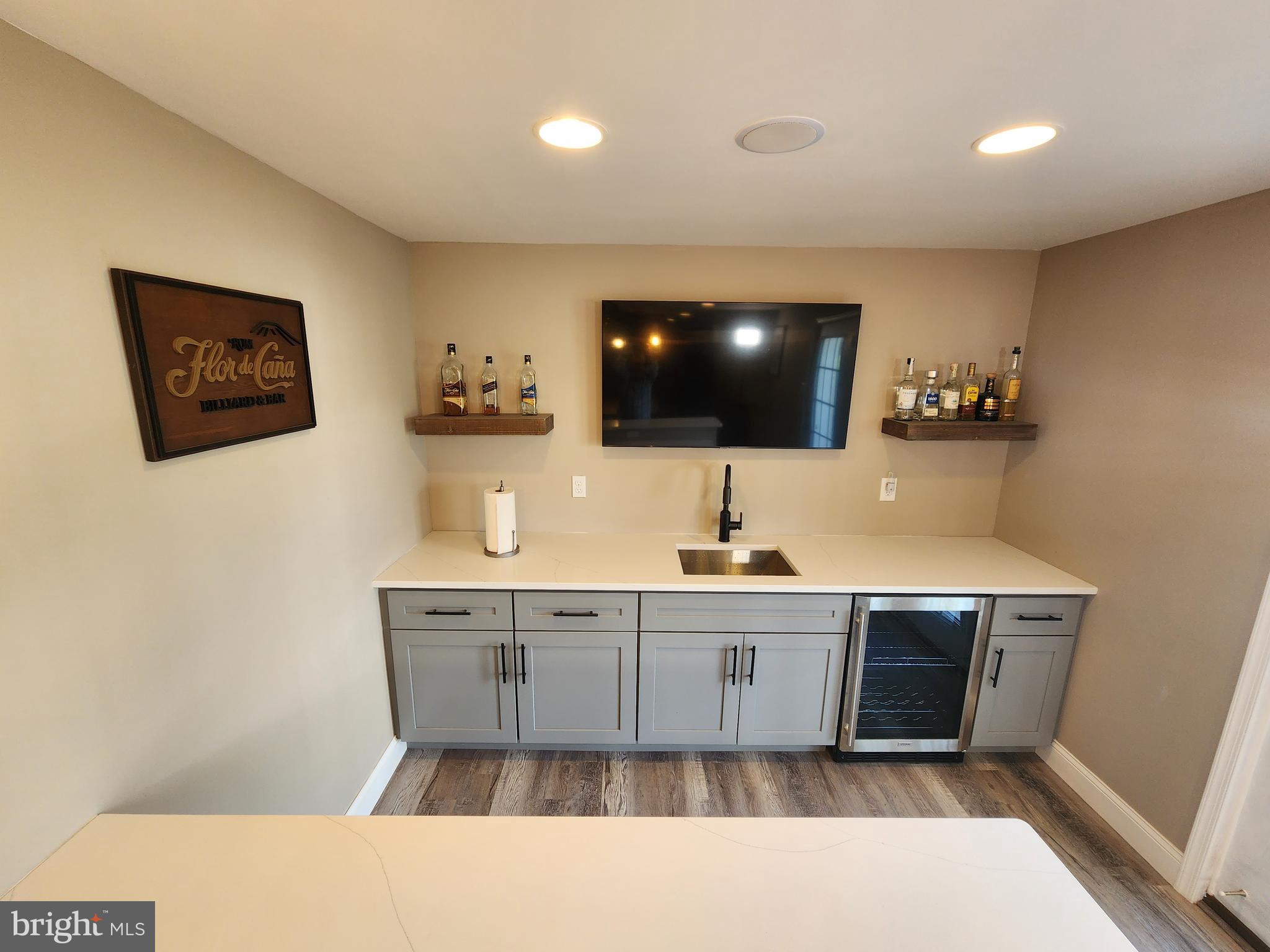 WESTFIELDS - Residential