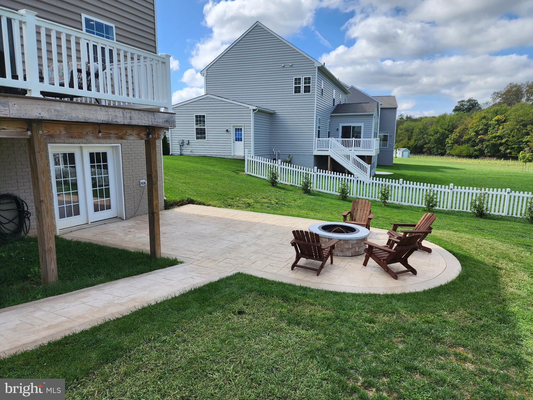 WESTFIELDS - Residential