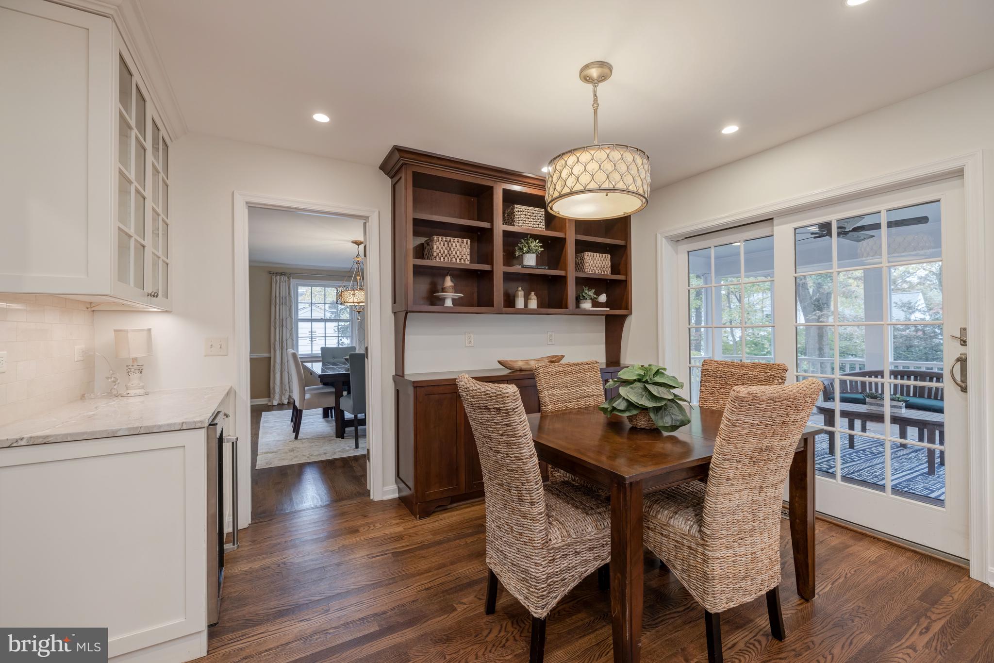 RIVER FALLS - Residential