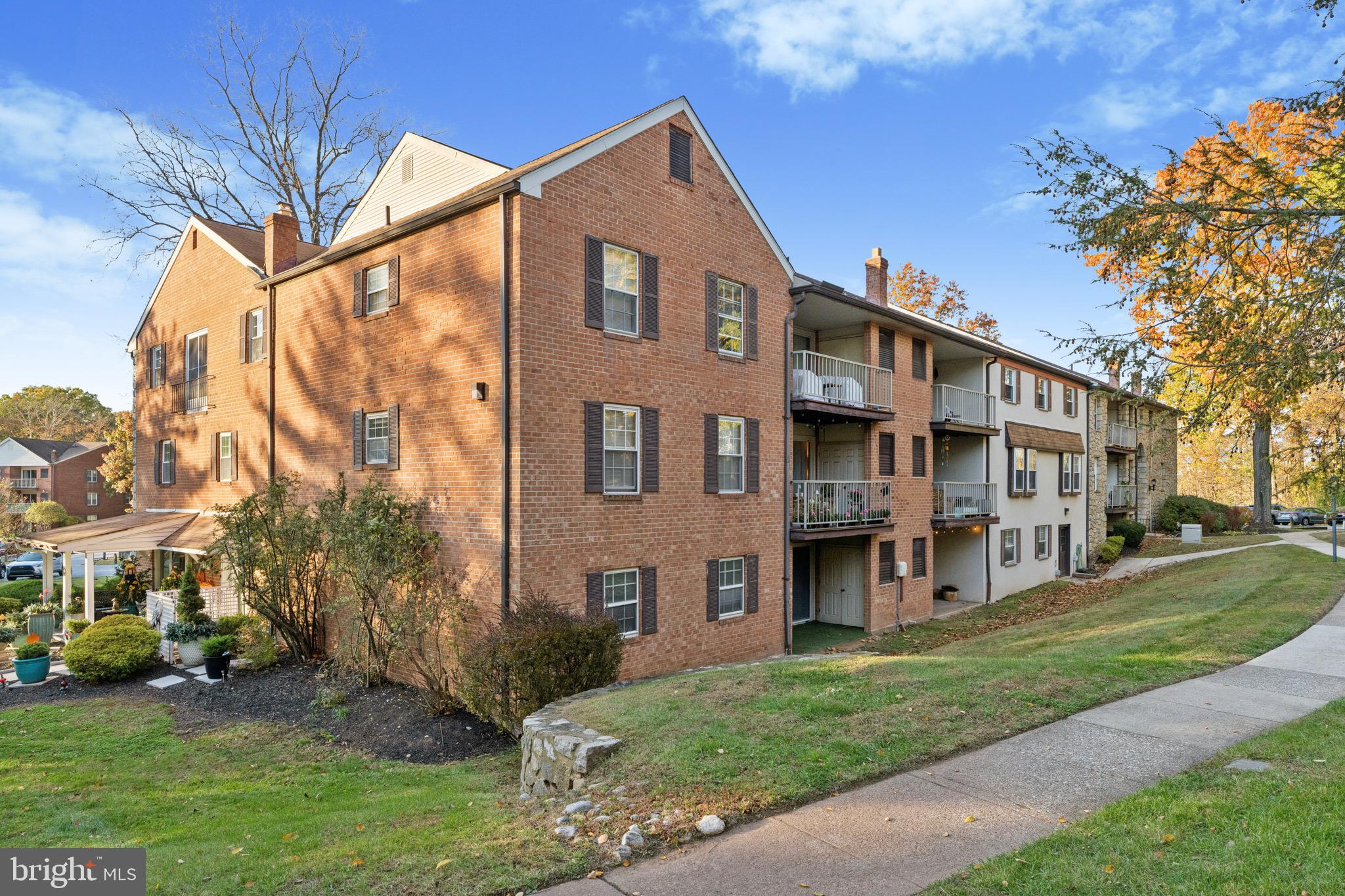 GLENHARDIE - Residential