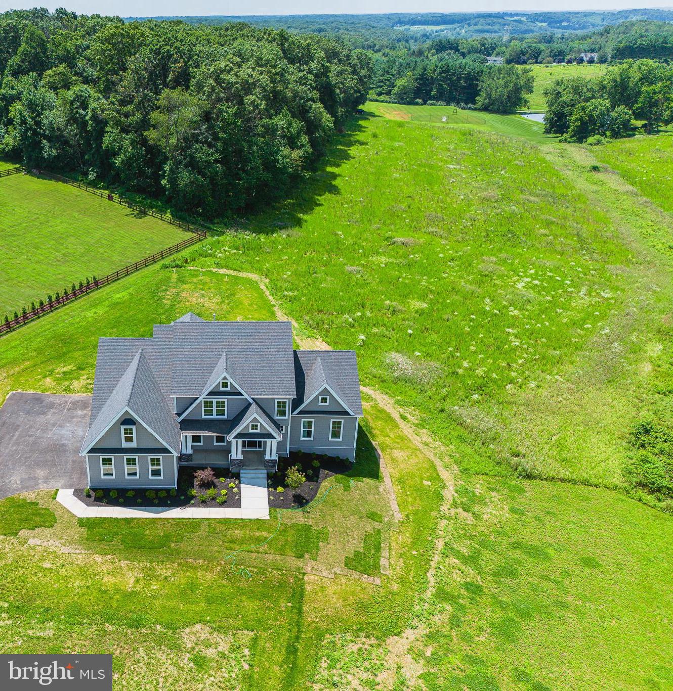 FREELAND - Residential