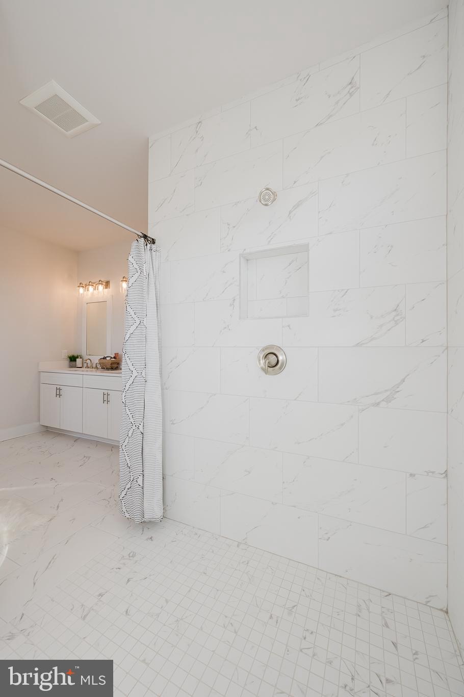 FREELAND - Residential