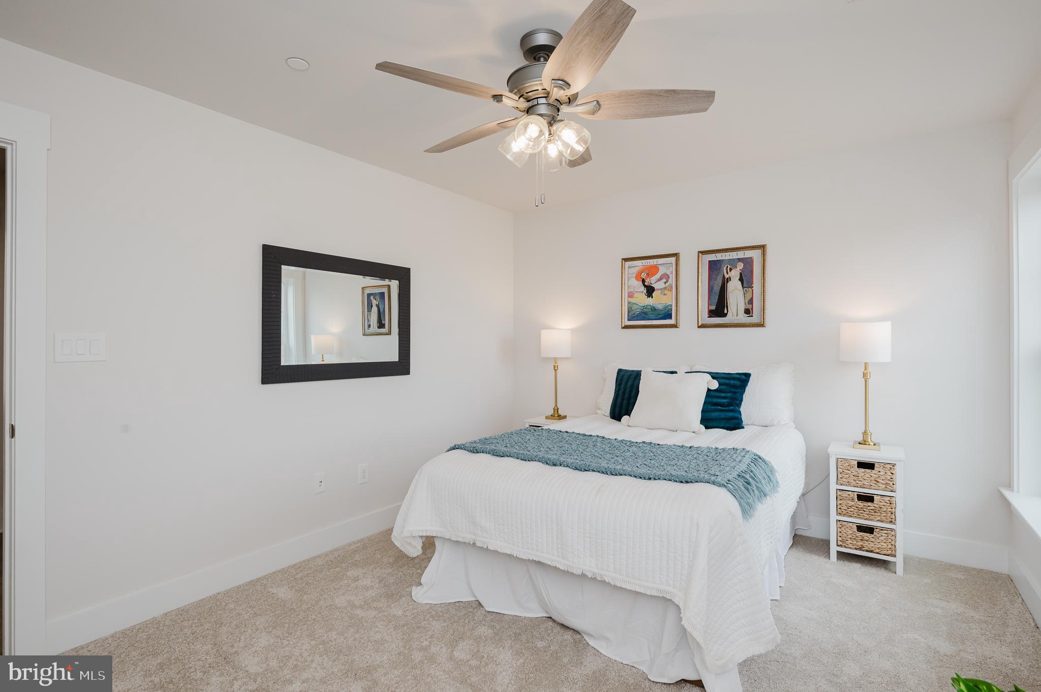 FREELAND - Residential