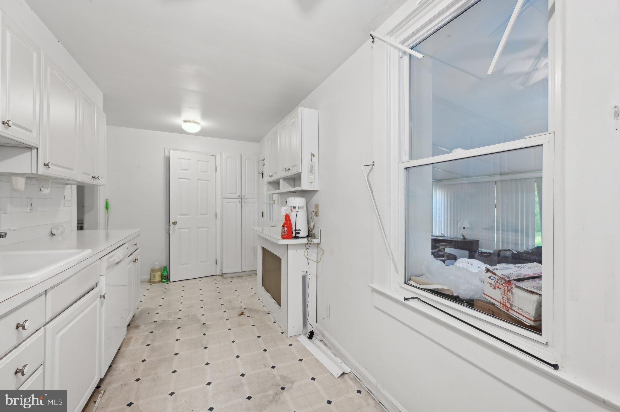 PARKVILLE - Residential
