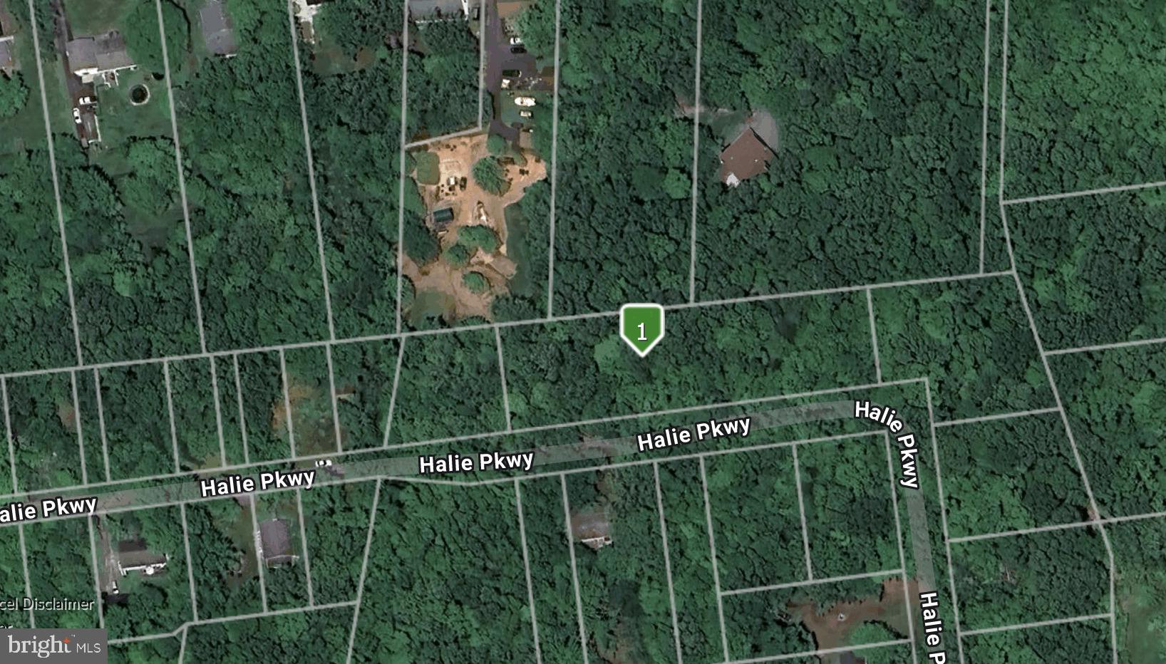 Sub-division potential for this undeveloped, 1 acre lot! May be able to reconfigure to 2 separate lots. Discover the perfect retreat from city life in the serene setting of Shady Side, MD. This parcel of land offers a rare opportunity to build your dream home amidst nature’s beauty. Tucked away in a peaceful community, the property provides the ideal balance of tranquility and accessibility.
With convenient access to Route 2, commuting to Annapolis, Baltimore, or Washington, D.C., is effortless—yet the moment you arrive, you'll feel miles away from the urban rush. Surrounded by lush trees and natural scenery, this blank canvas is ready for you to bring your vision to life.
Shady Side is known for its close-knit community and outdoor recreation, from boating and fishing on the West River and Chesapeake Bay to exploring local parks and nature trails. Nearby shopping and dining ensure you have modern conveniences without compromising the charm of country living.
Don’t miss this unique opportunity—contact us today to schedule a private tour and start planning your future in Shady Side, MD!