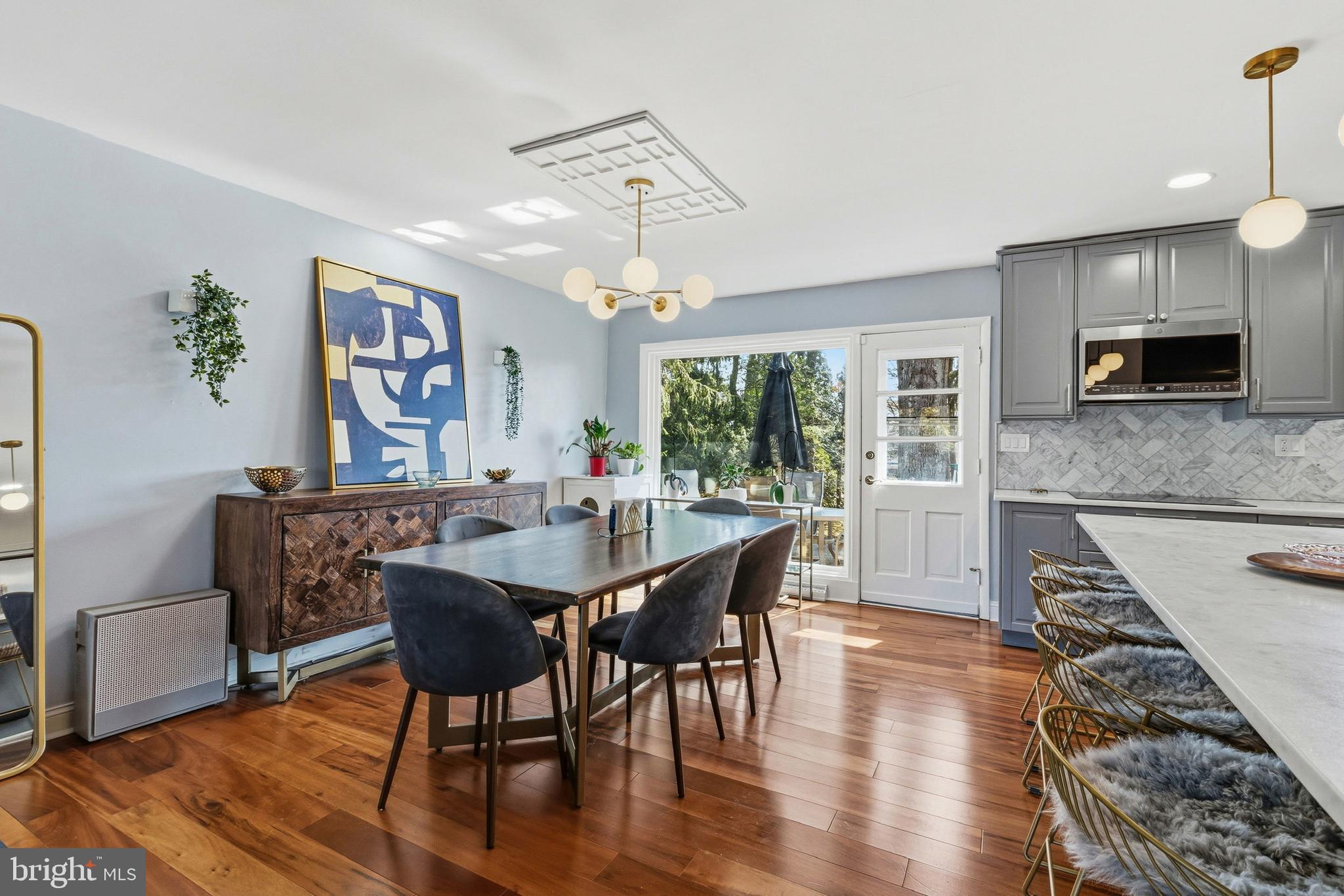 JUNE MEADOWS - Residential