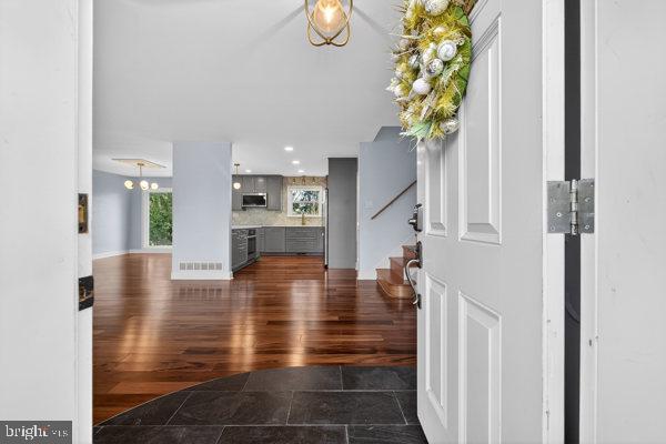 JUNE MEADOWS - Residential