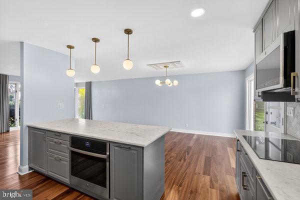 JUNE MEADOWS - Residential