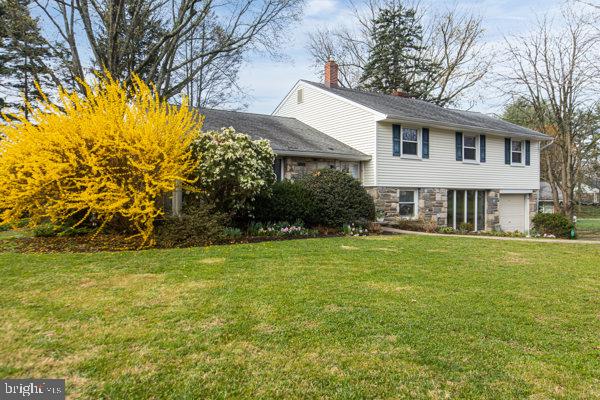 JUNE MEADOWS - Residential