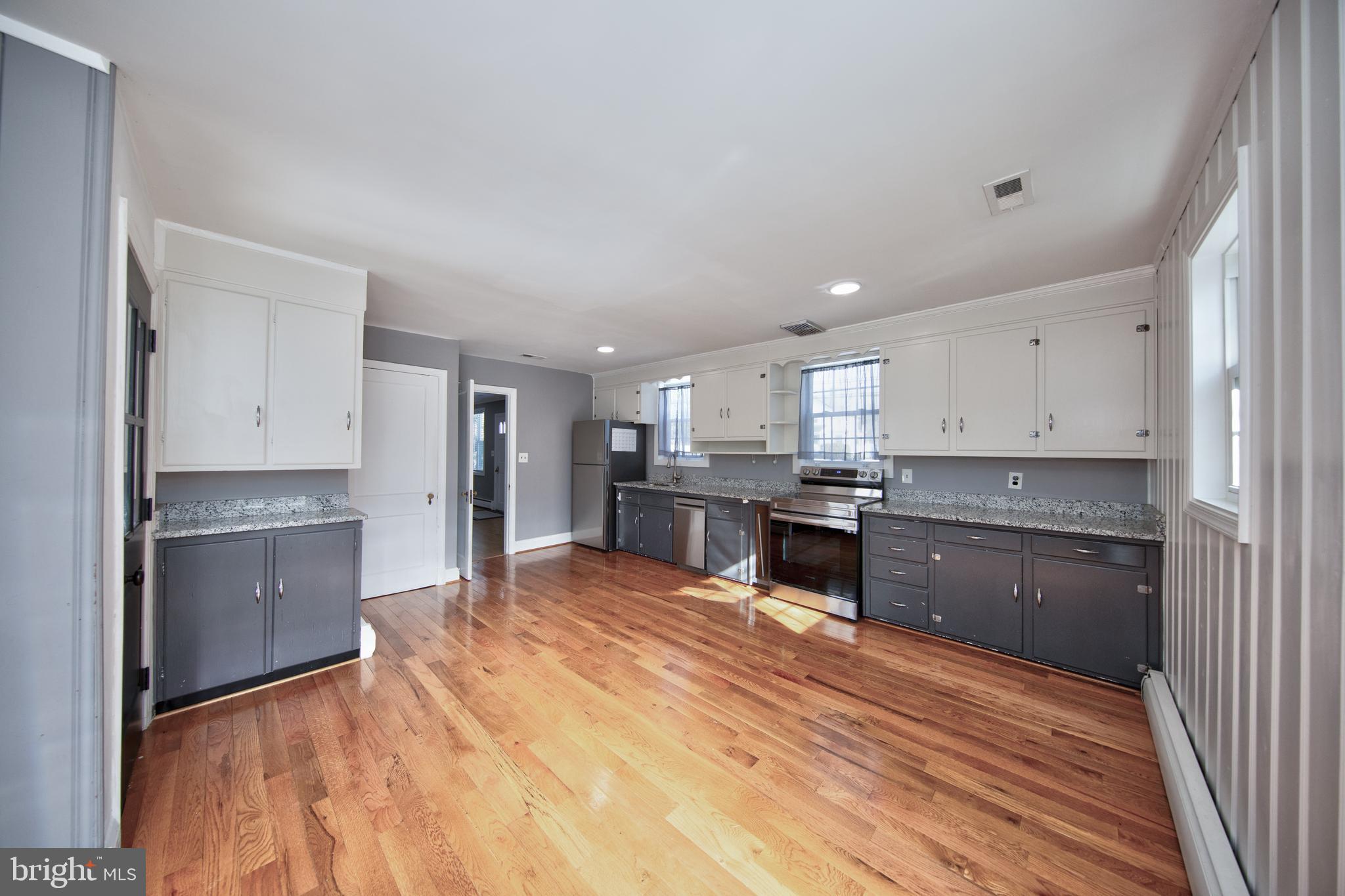 ROCK SPRING PARK - Residential