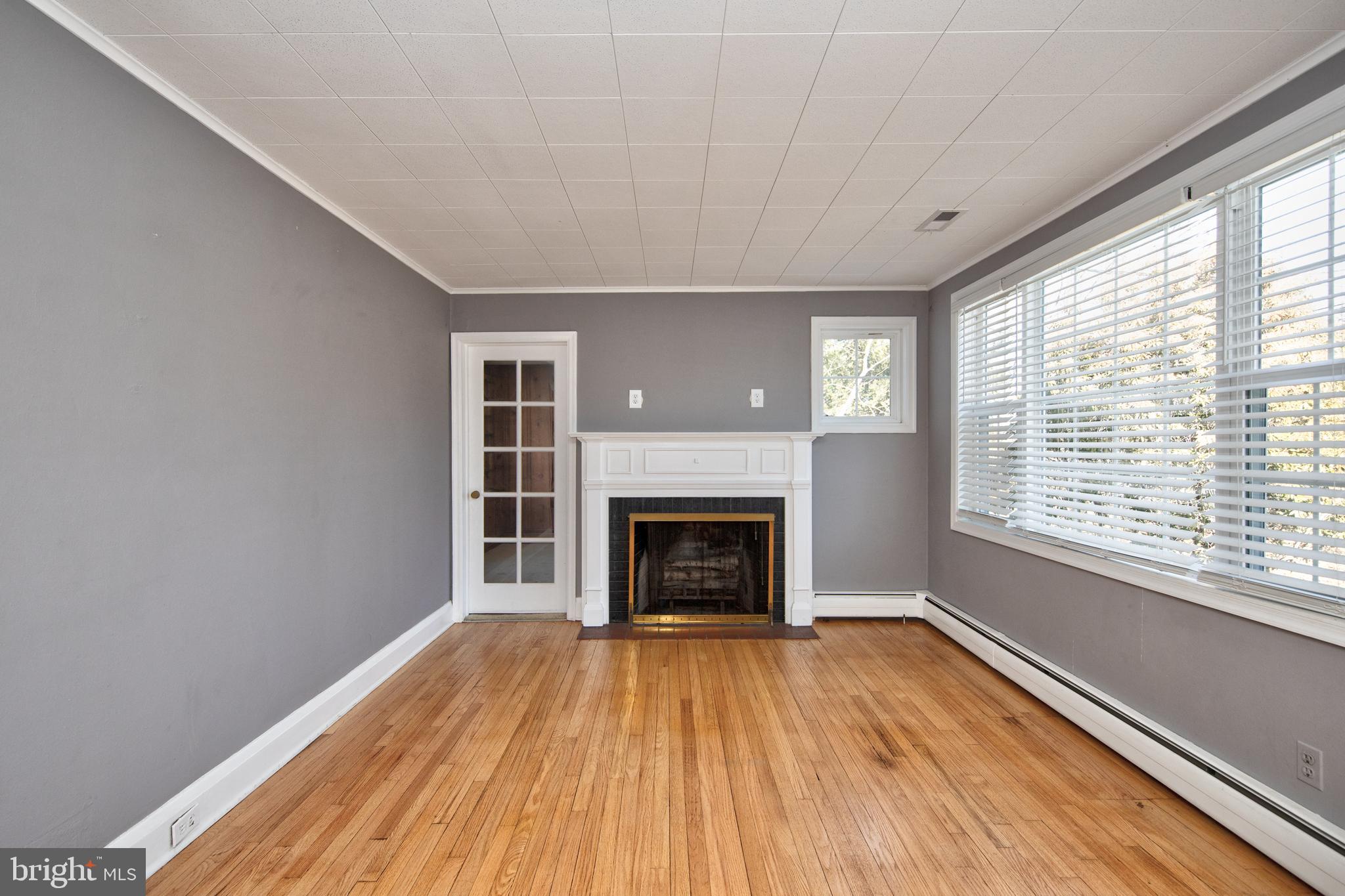 ROCK SPRING PARK - Residential