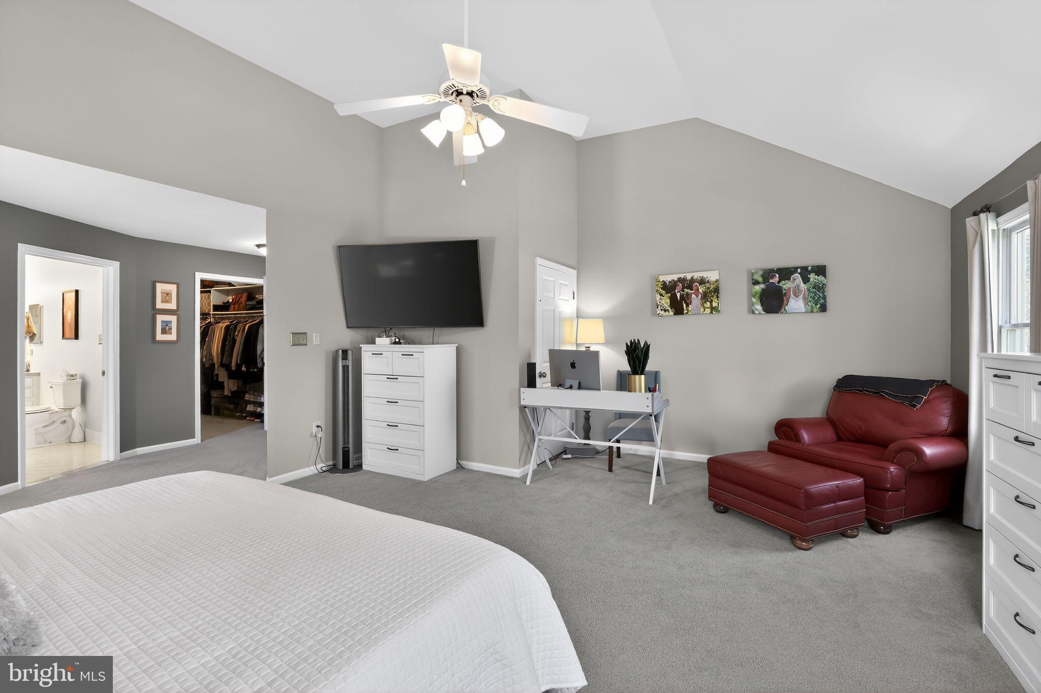 BLUE BELL ESTATES - Residential