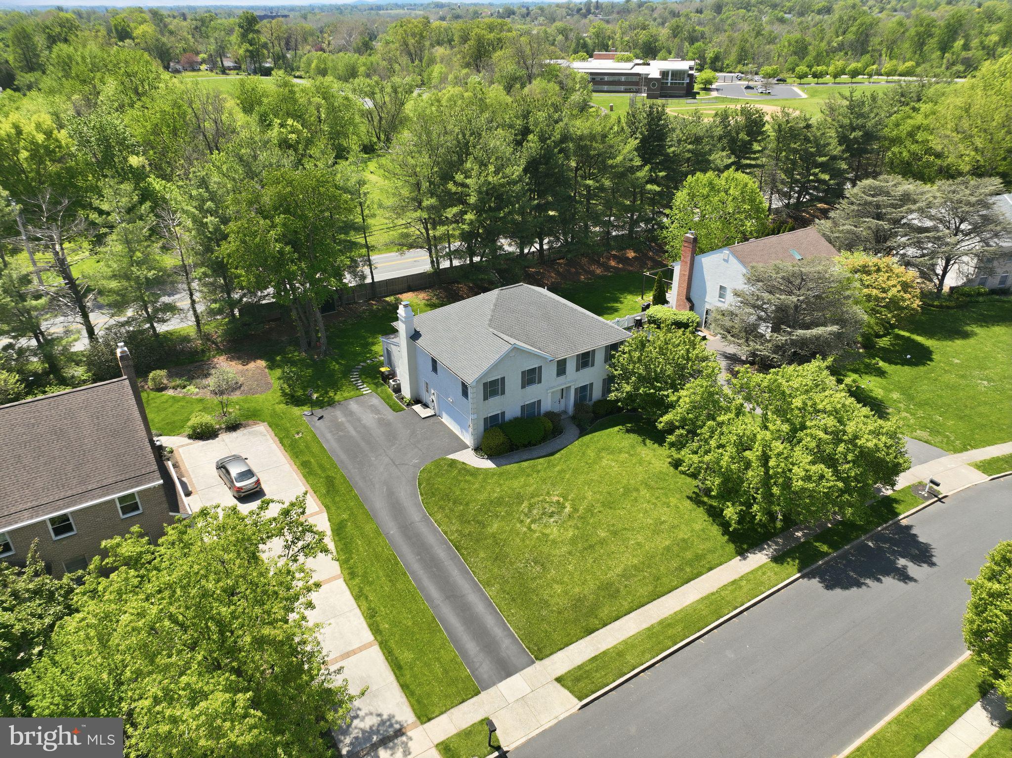 BLUE BELL ESTATES - Residential