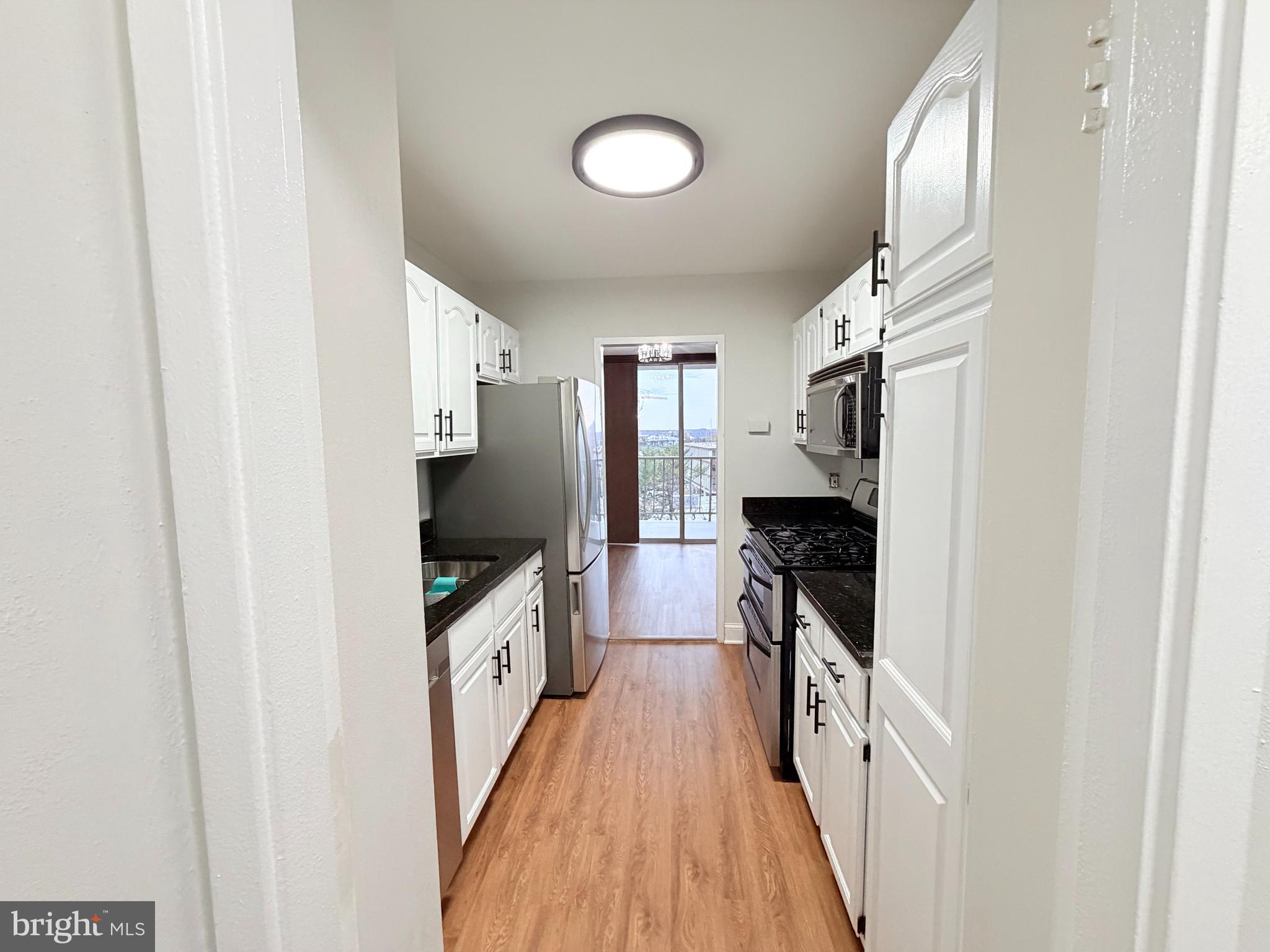 THE FOUNTAINS - Residential