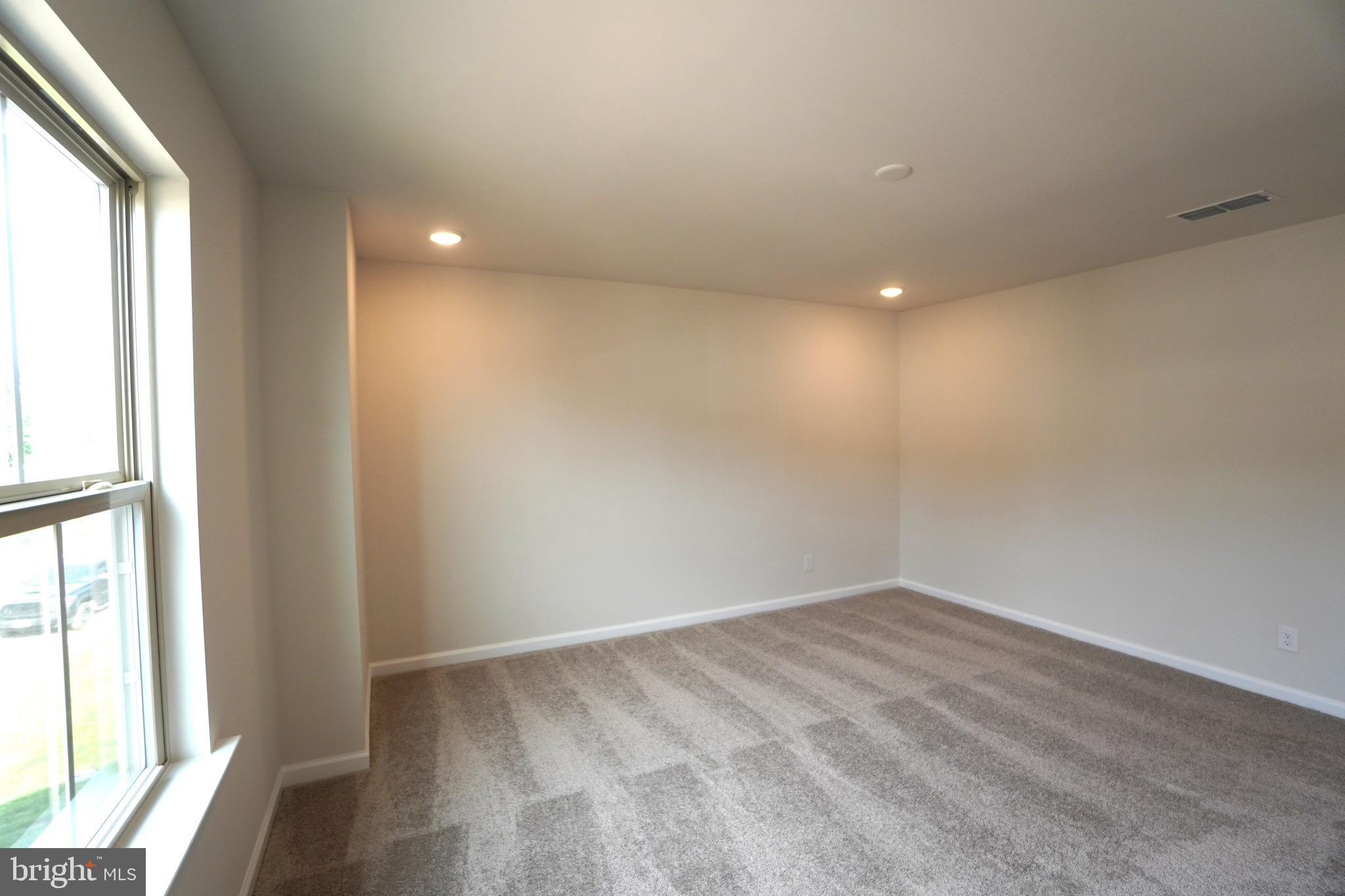 LIBERTY RIDGE - Residential Lease