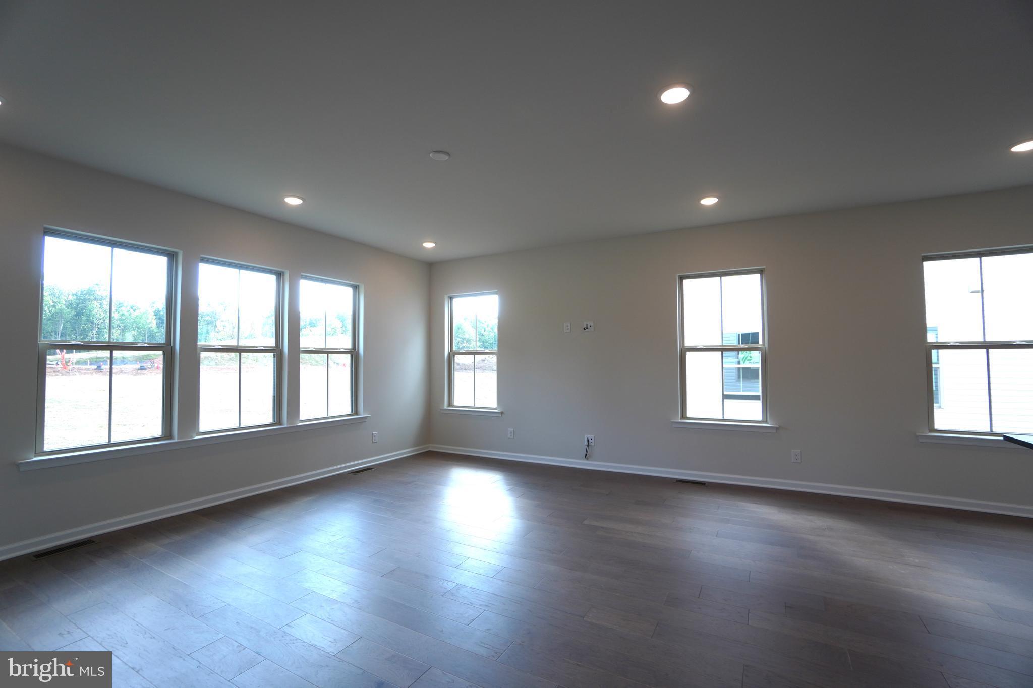 LIBERTY RIDGE - Residential Lease