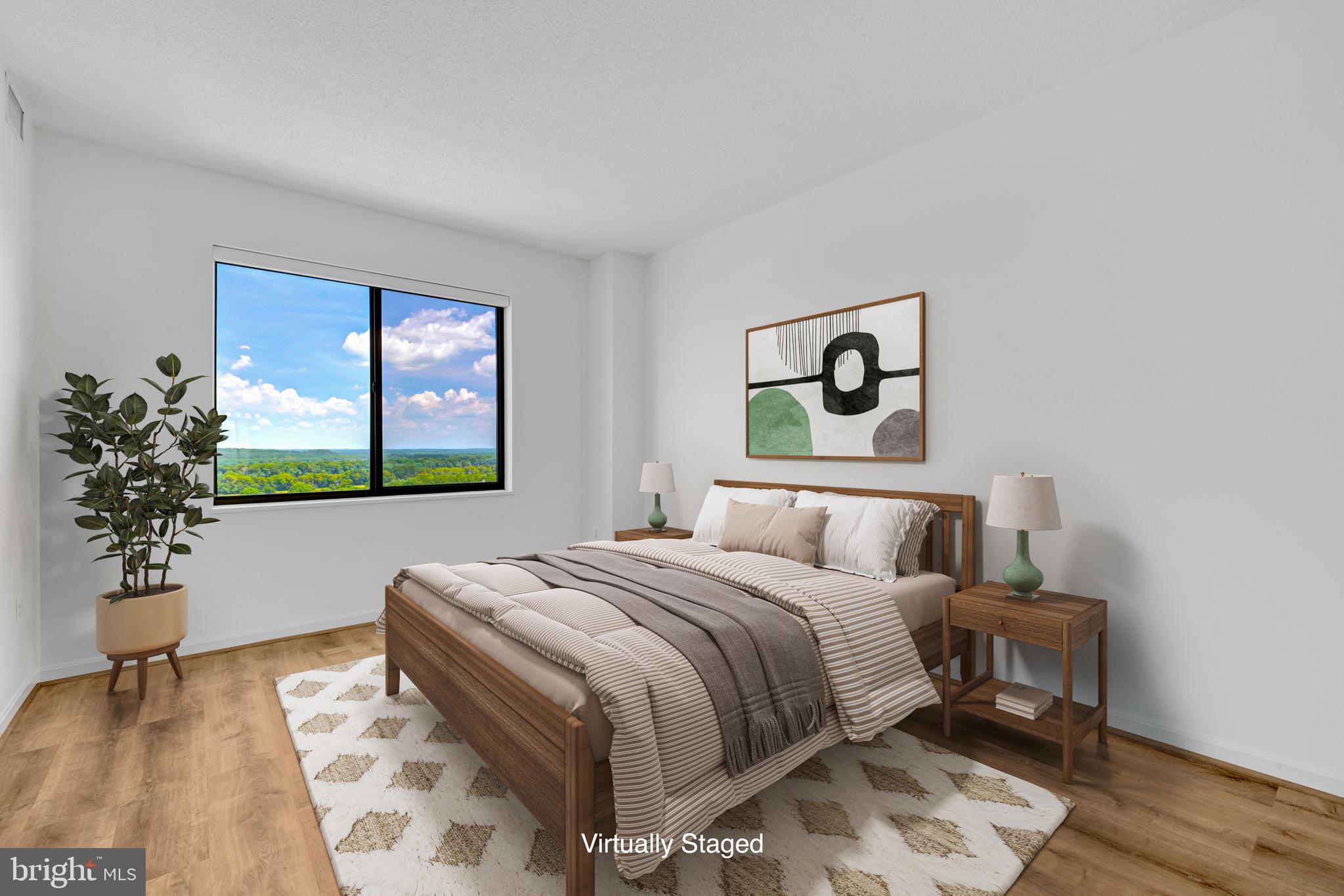 LANSDOWNE WOODS - Residential