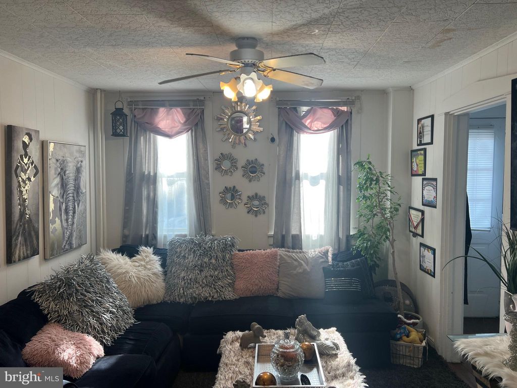 Photo of 625 POPLAR ST, LANCASTER, PA 17603 (MLS # PALA2031286)