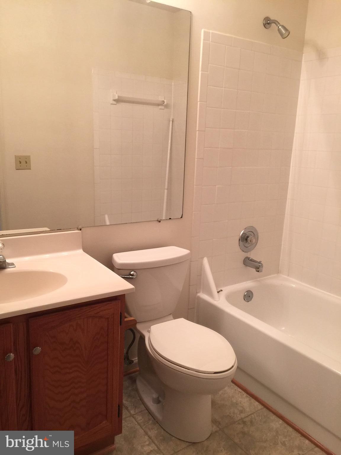 HIGHLAND HOMES - Residential Lease