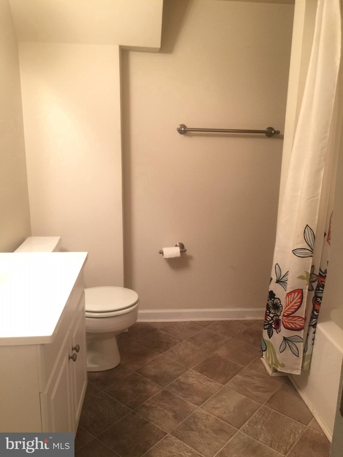 HIGHLAND HOMES - Residential Lease