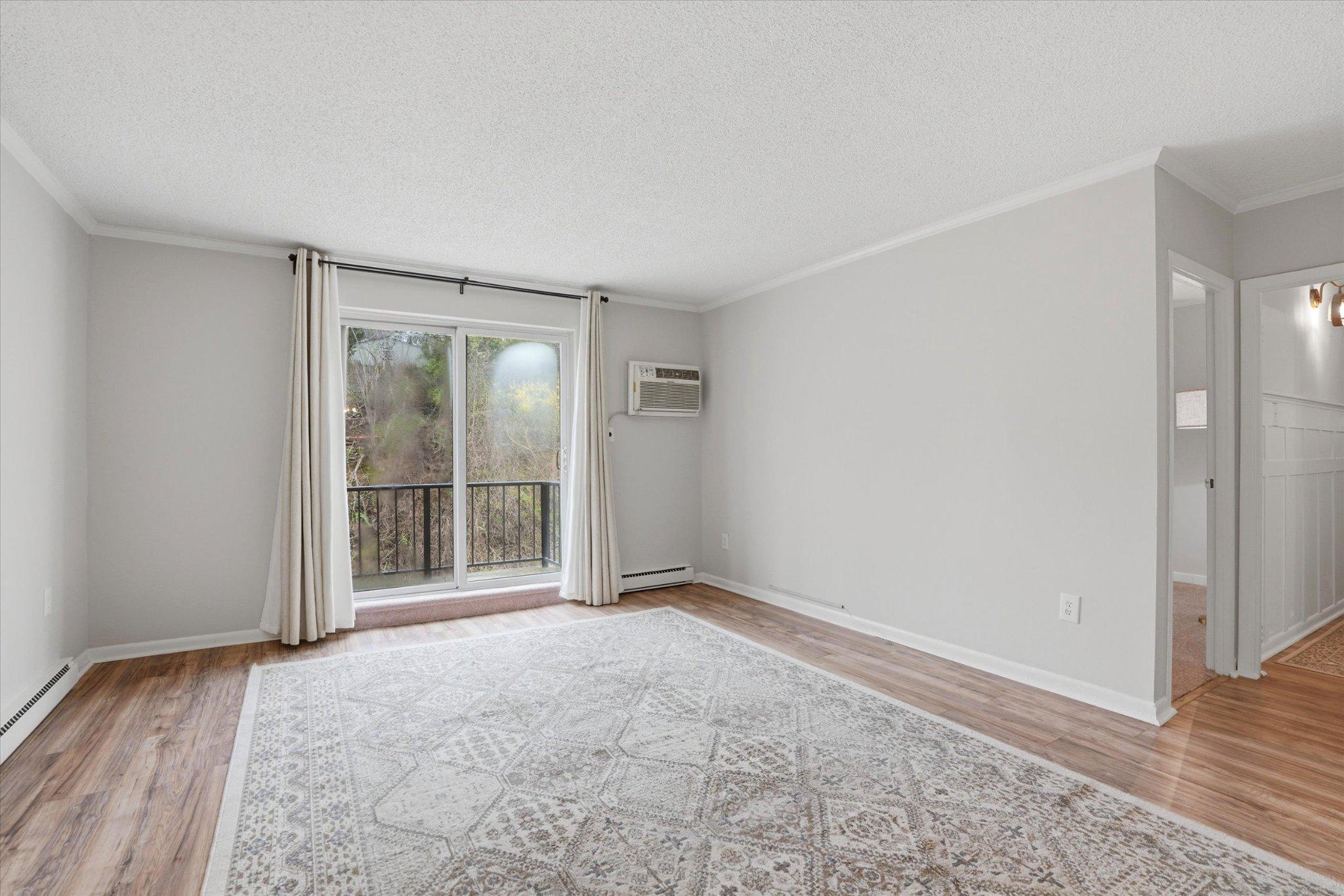 HAVERFORD HILL - Residential