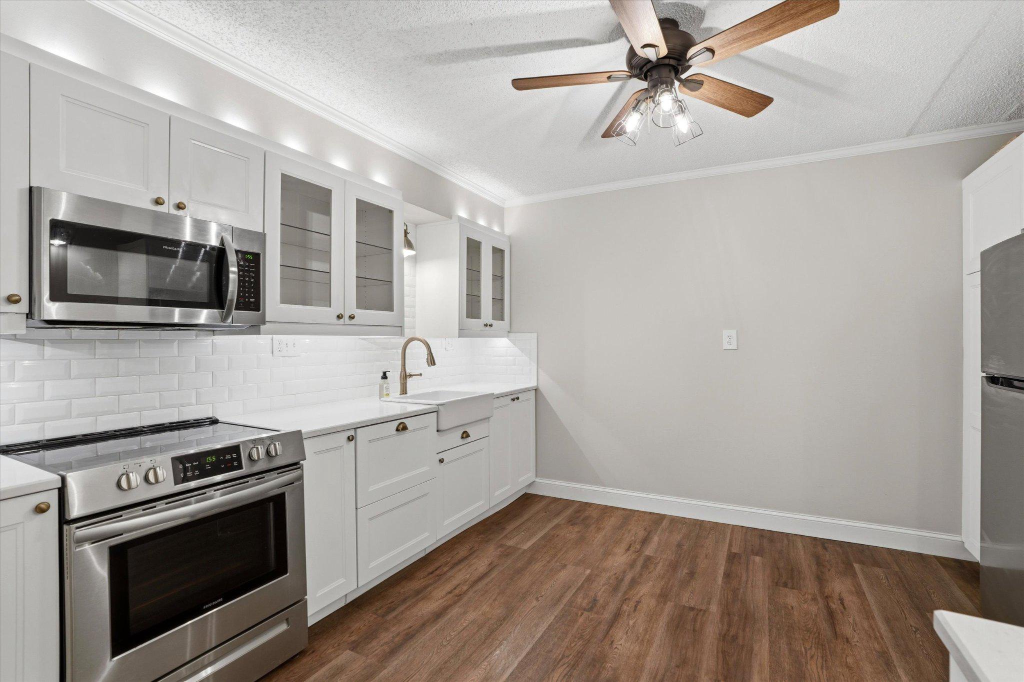 HAVERFORD HILL - Residential