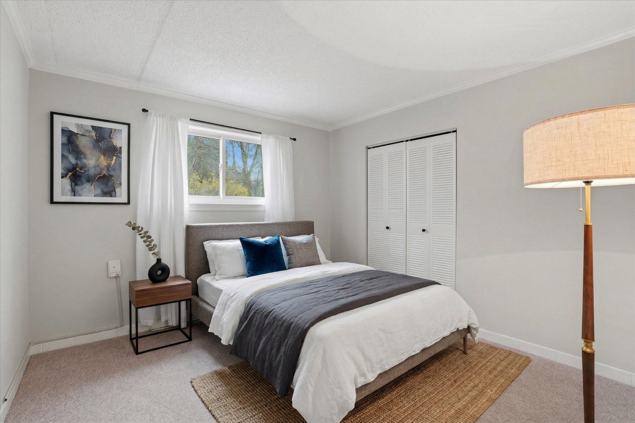 HAVERFORD HILL - Residential