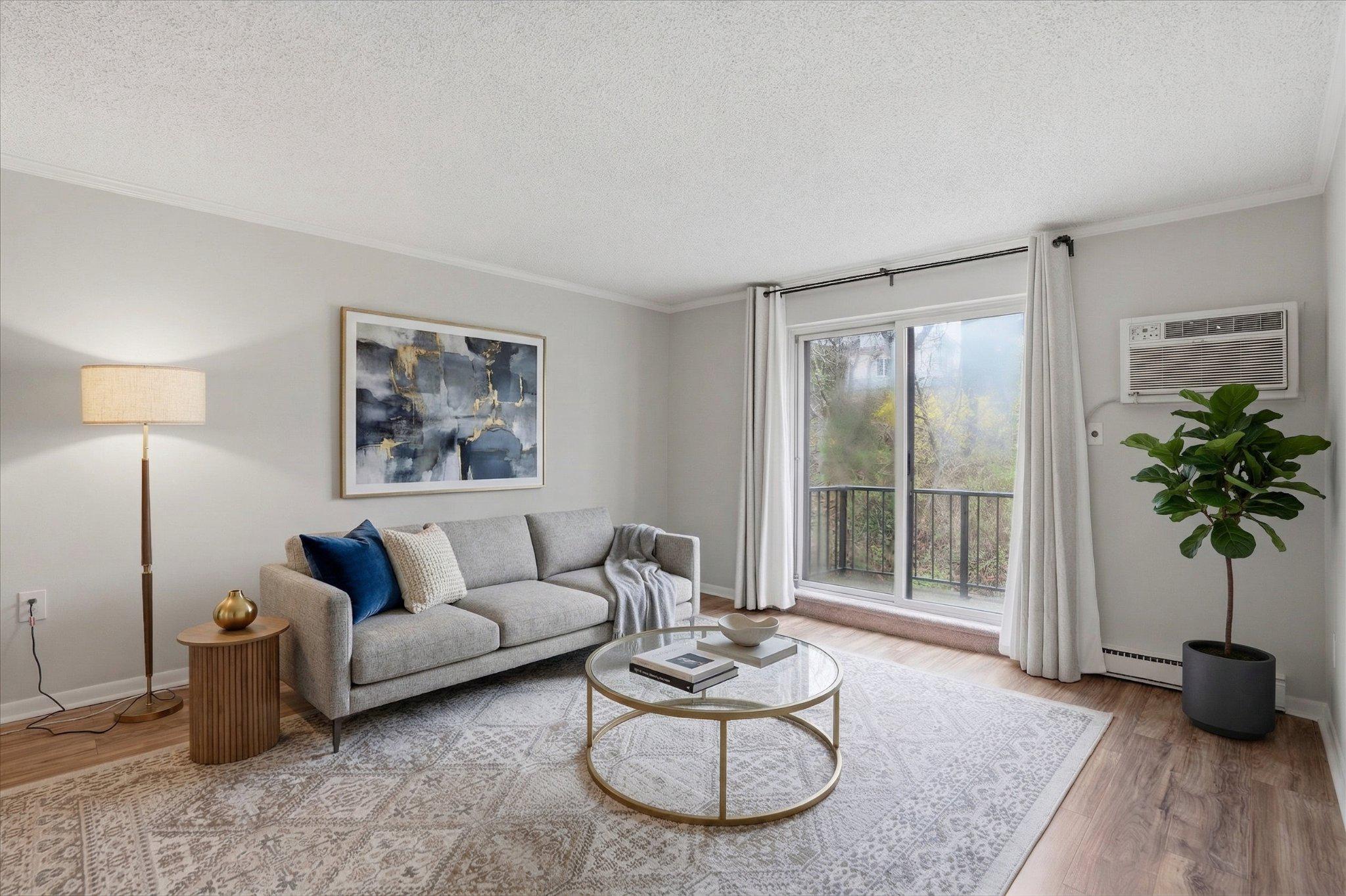 HAVERFORD HILL - Residential