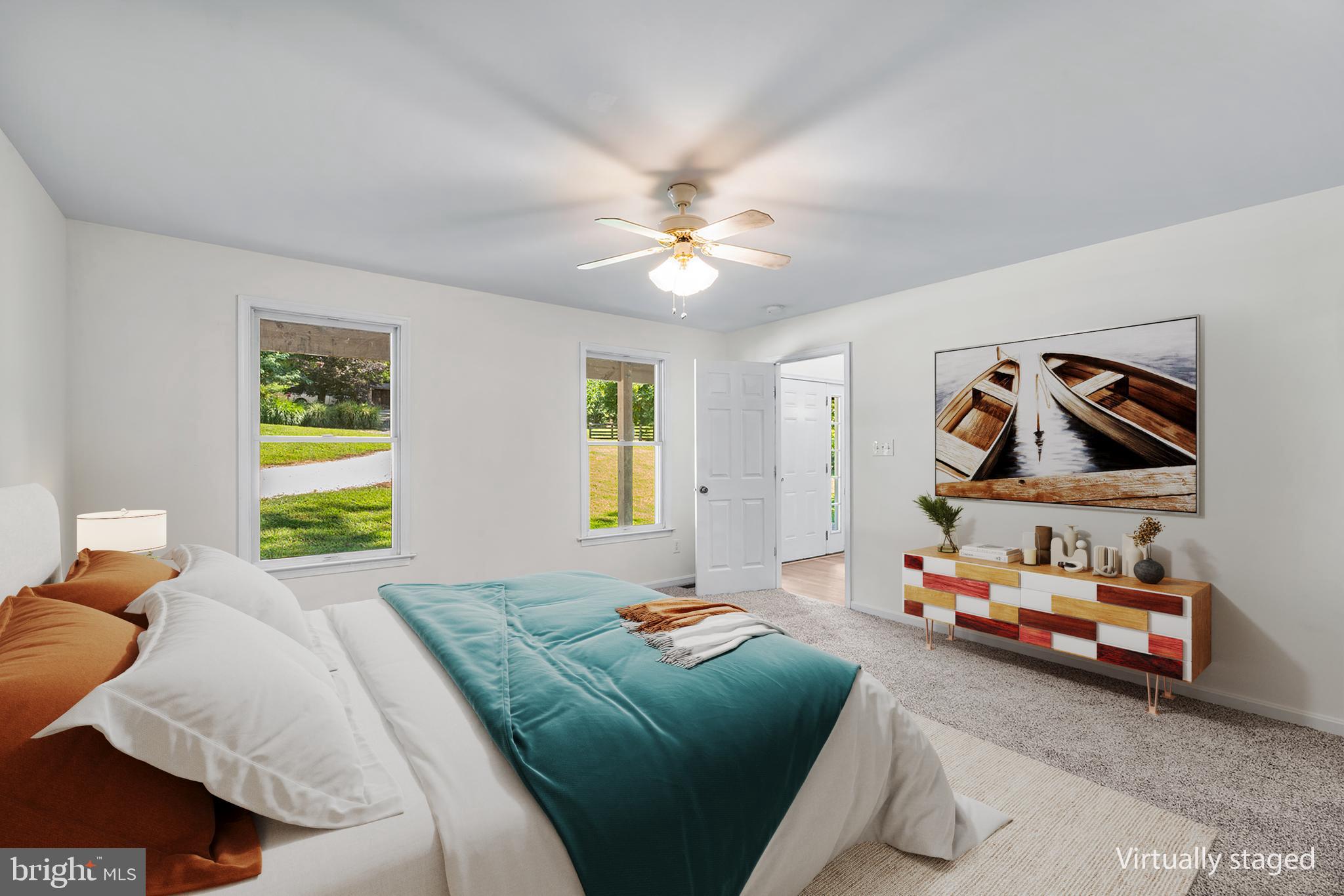 ROLLING HILLS - Residential