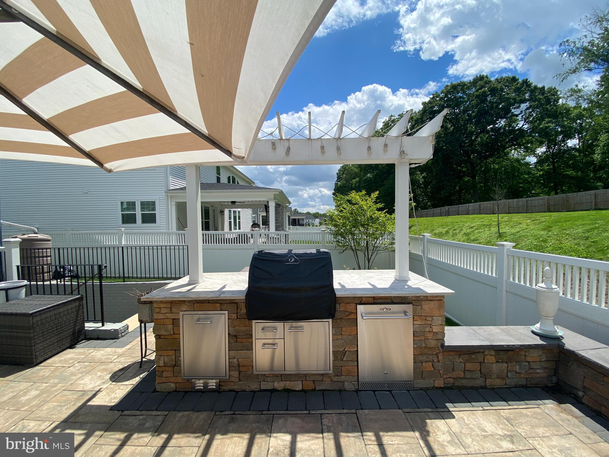 MAPLE LAWN SOUTH - Residential