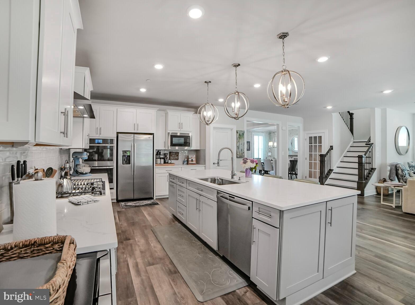 MAPLE LAWN SOUTH - Residential